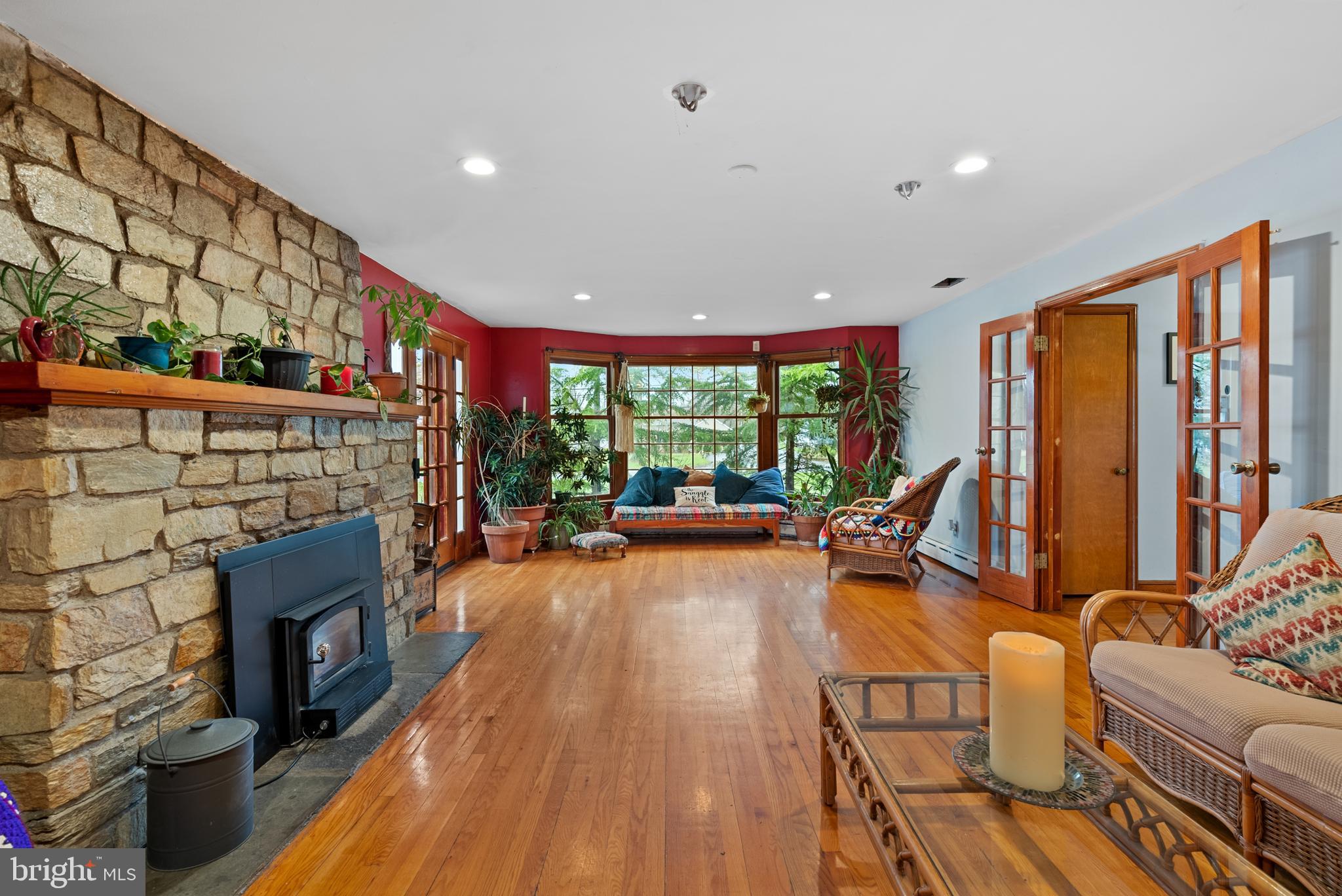 HAVERFORD CROSSING - Commercial Sale