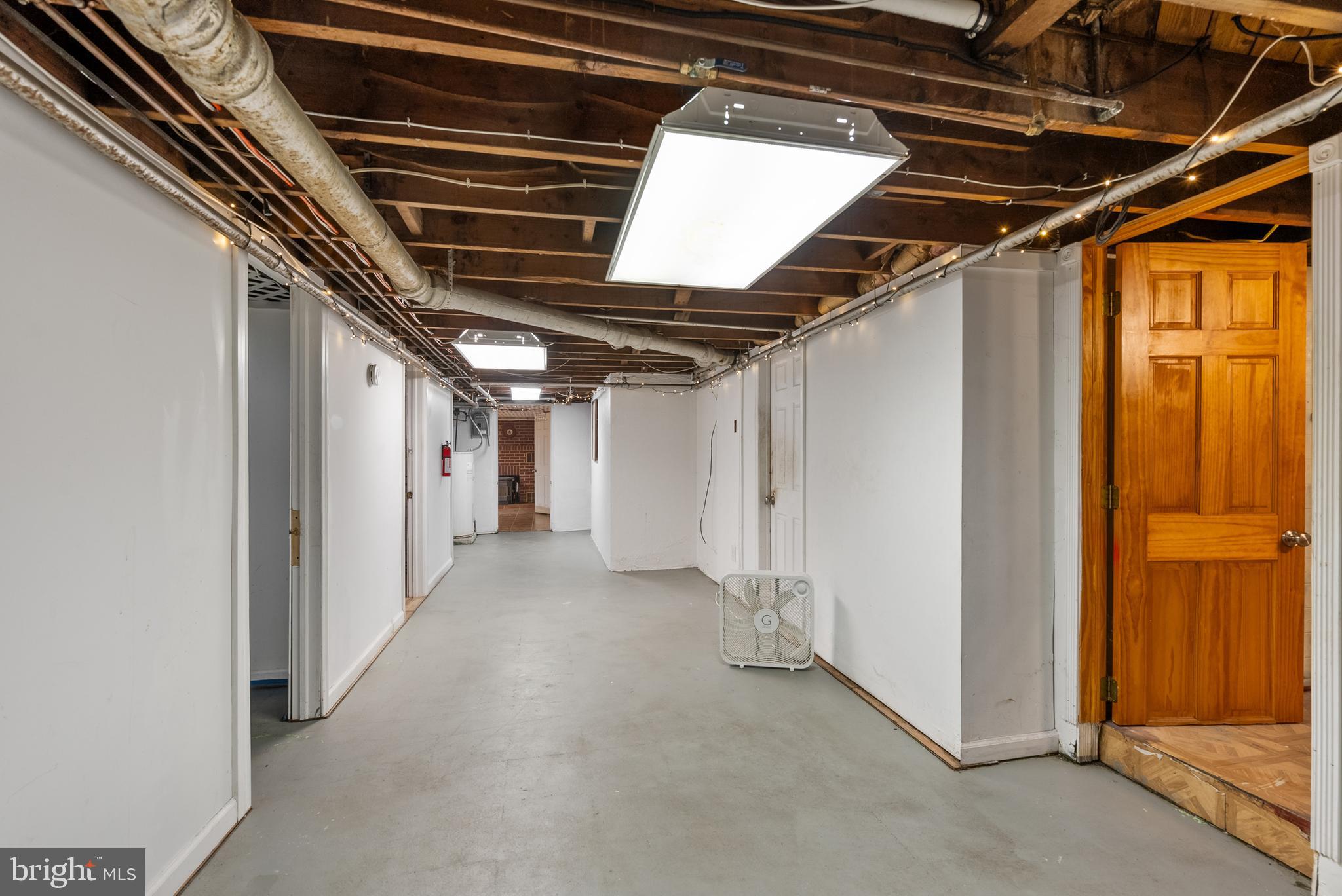 HAVERFORD CROSSING - Commercial Sale