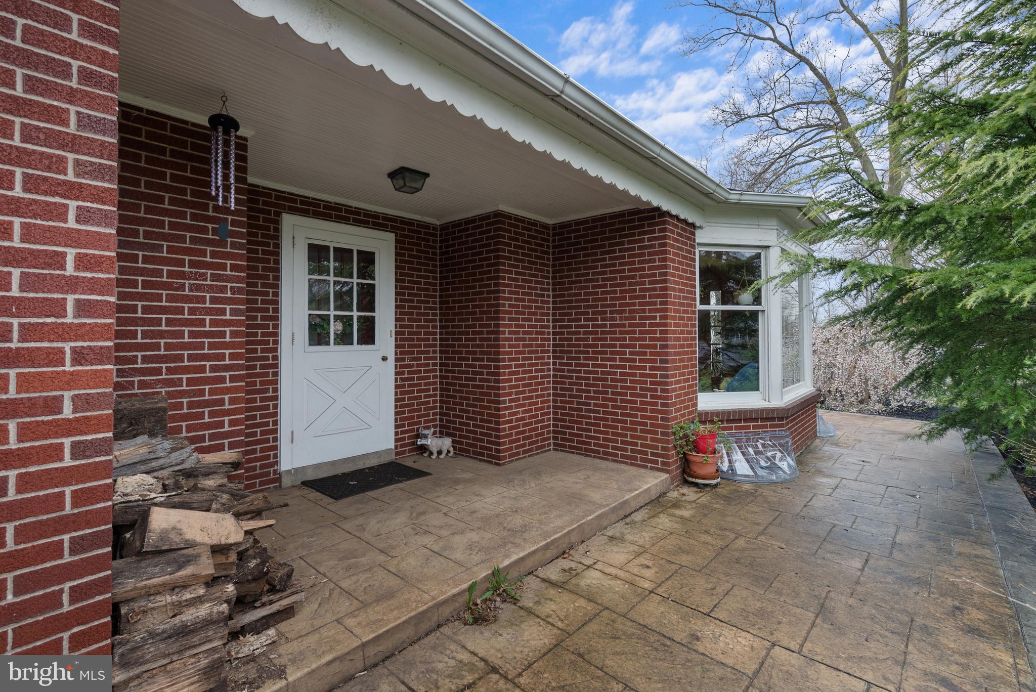HAVERFORD CROSSING - Commercial Sale