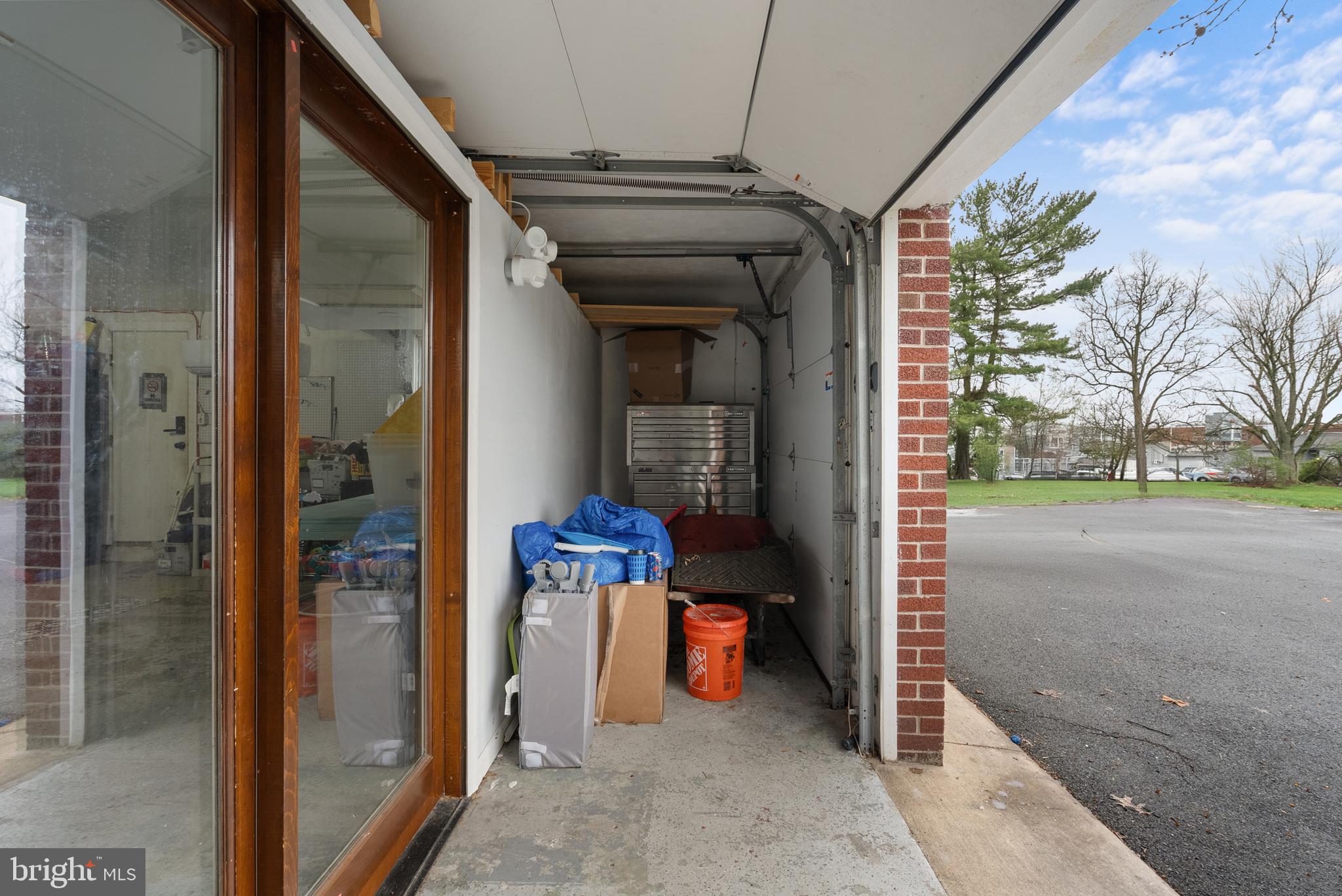 HAVERFORD CROSSING - Commercial Sale