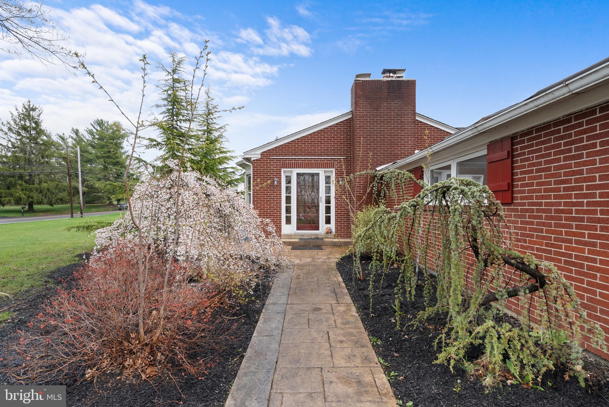 HAVERFORD CROSSING - Commercial Sale