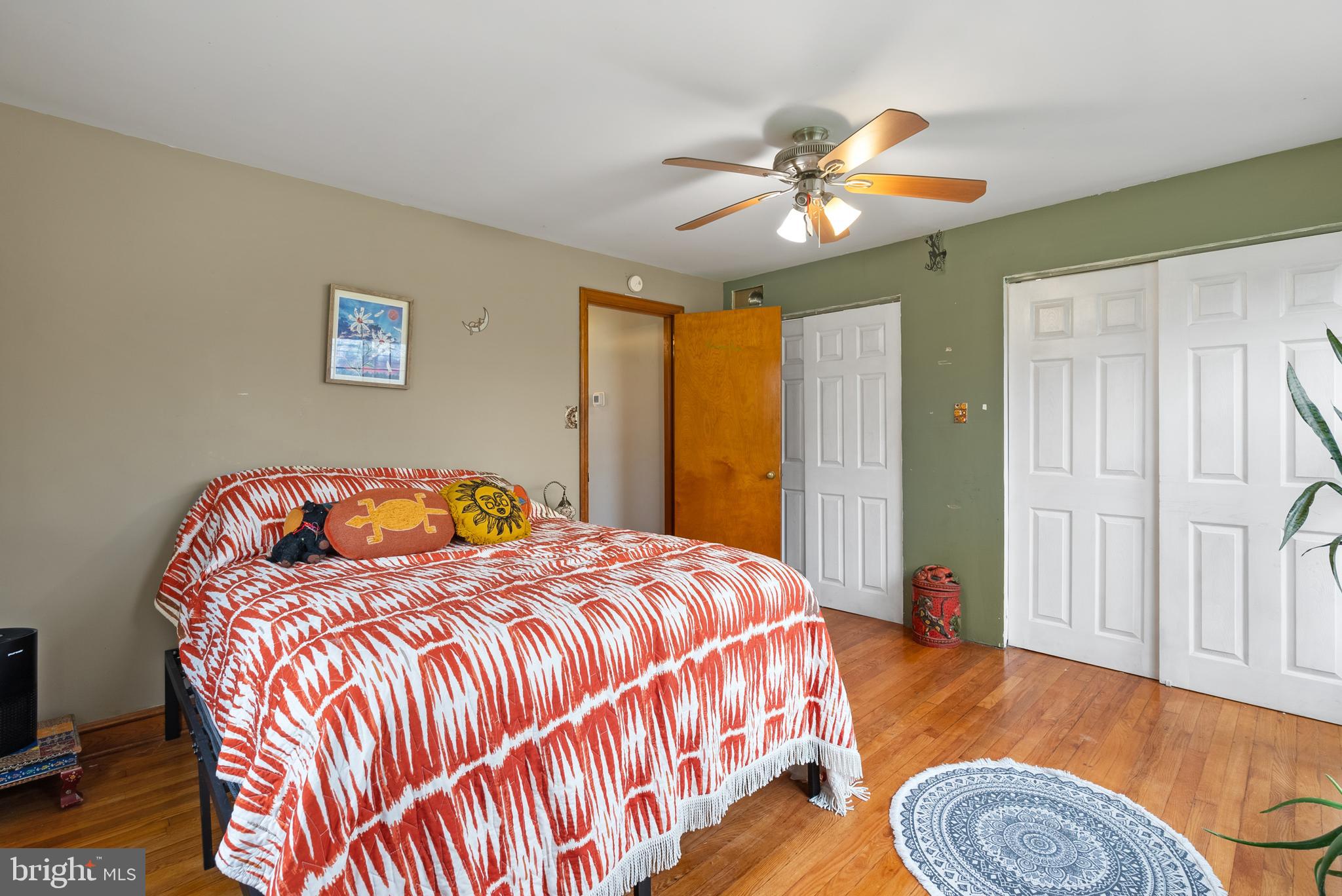 HAVERFORD CROSSING - Commercial Sale
