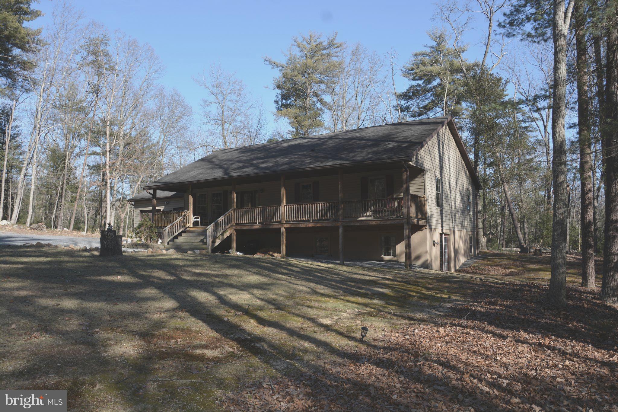 QUAKER WOODS - Residential