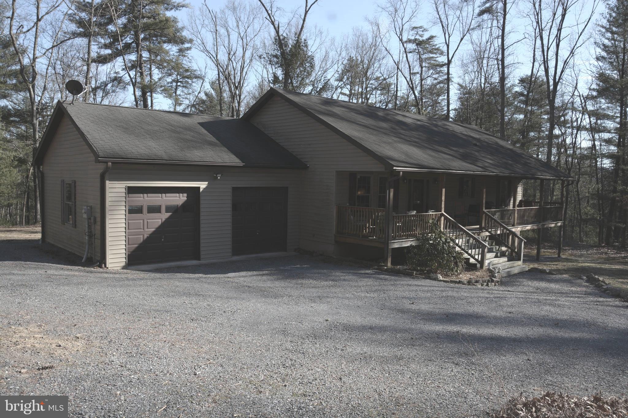 QUAKER WOODS - Residential