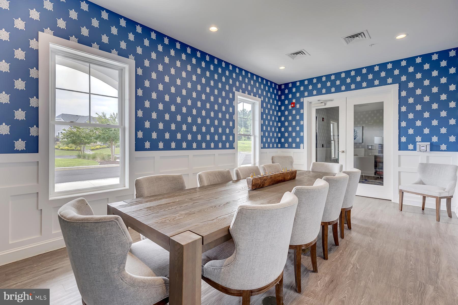 PENINSULA LAKES - Residential