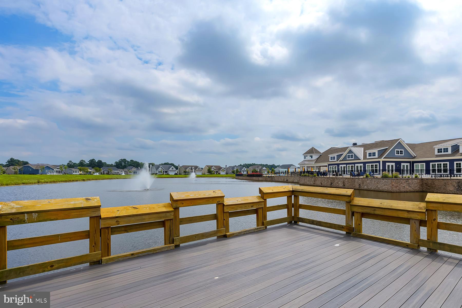 PENINSULA LAKES - Residential