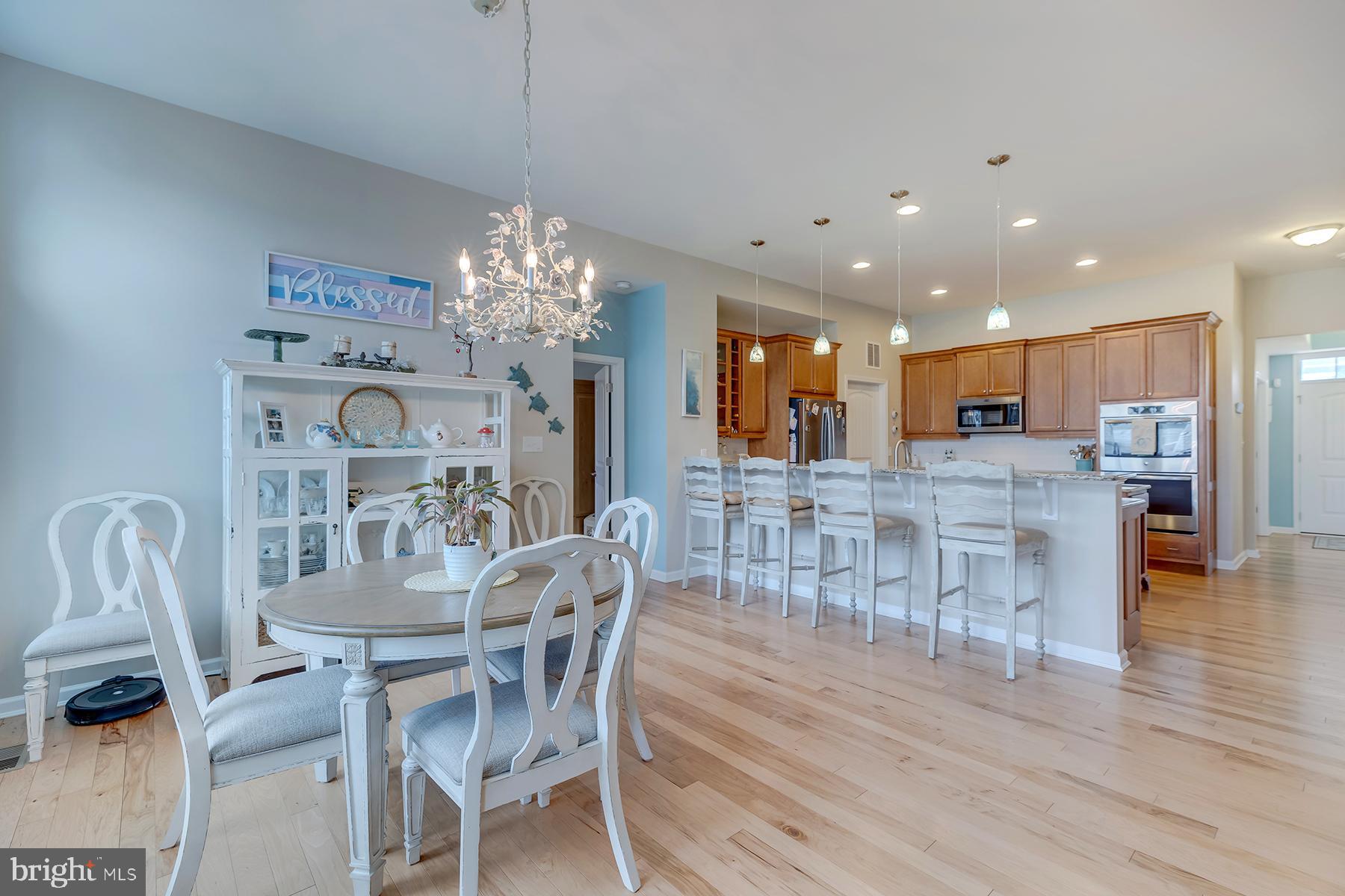 PENINSULA LAKES - Residential