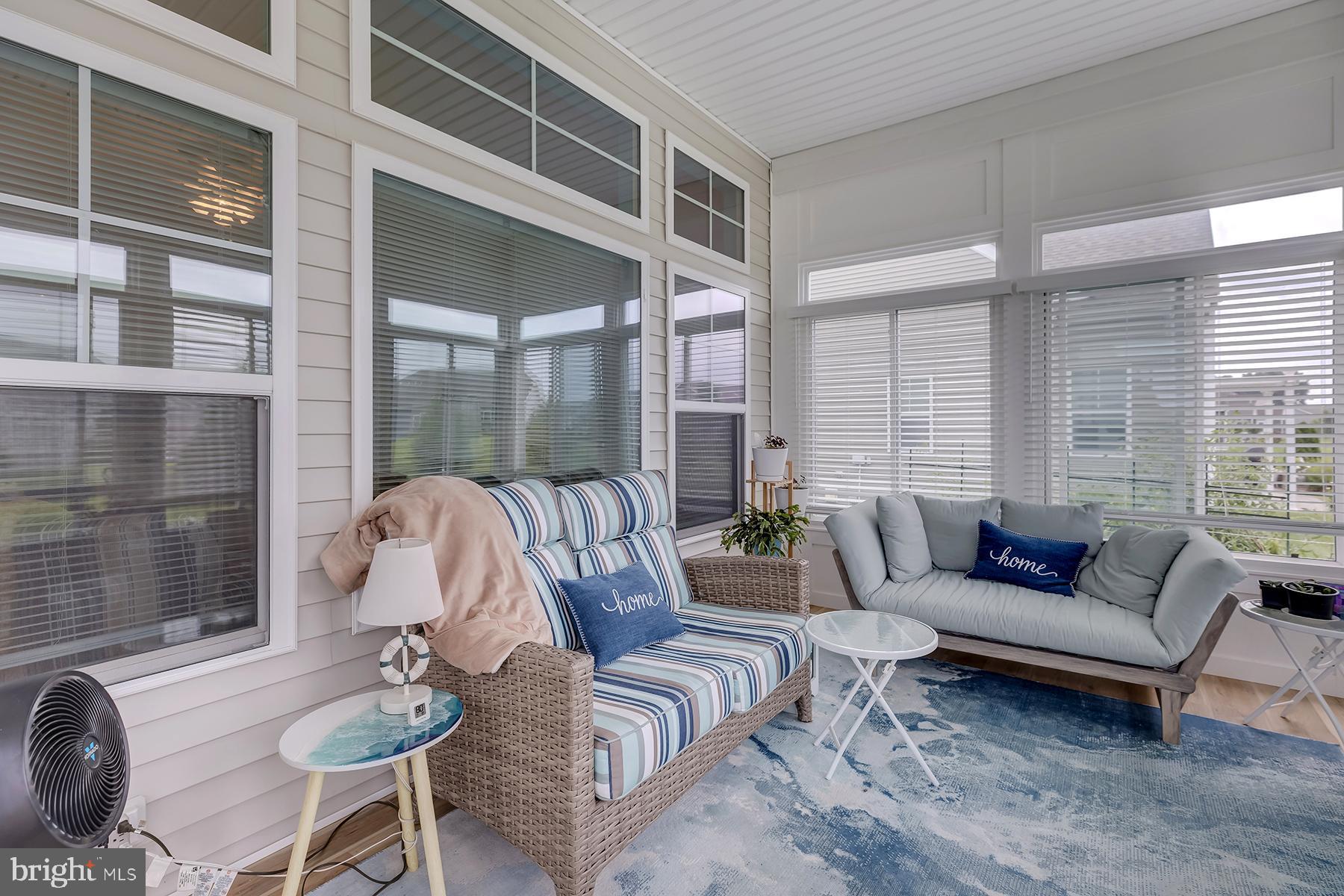 PENINSULA LAKES - Residential