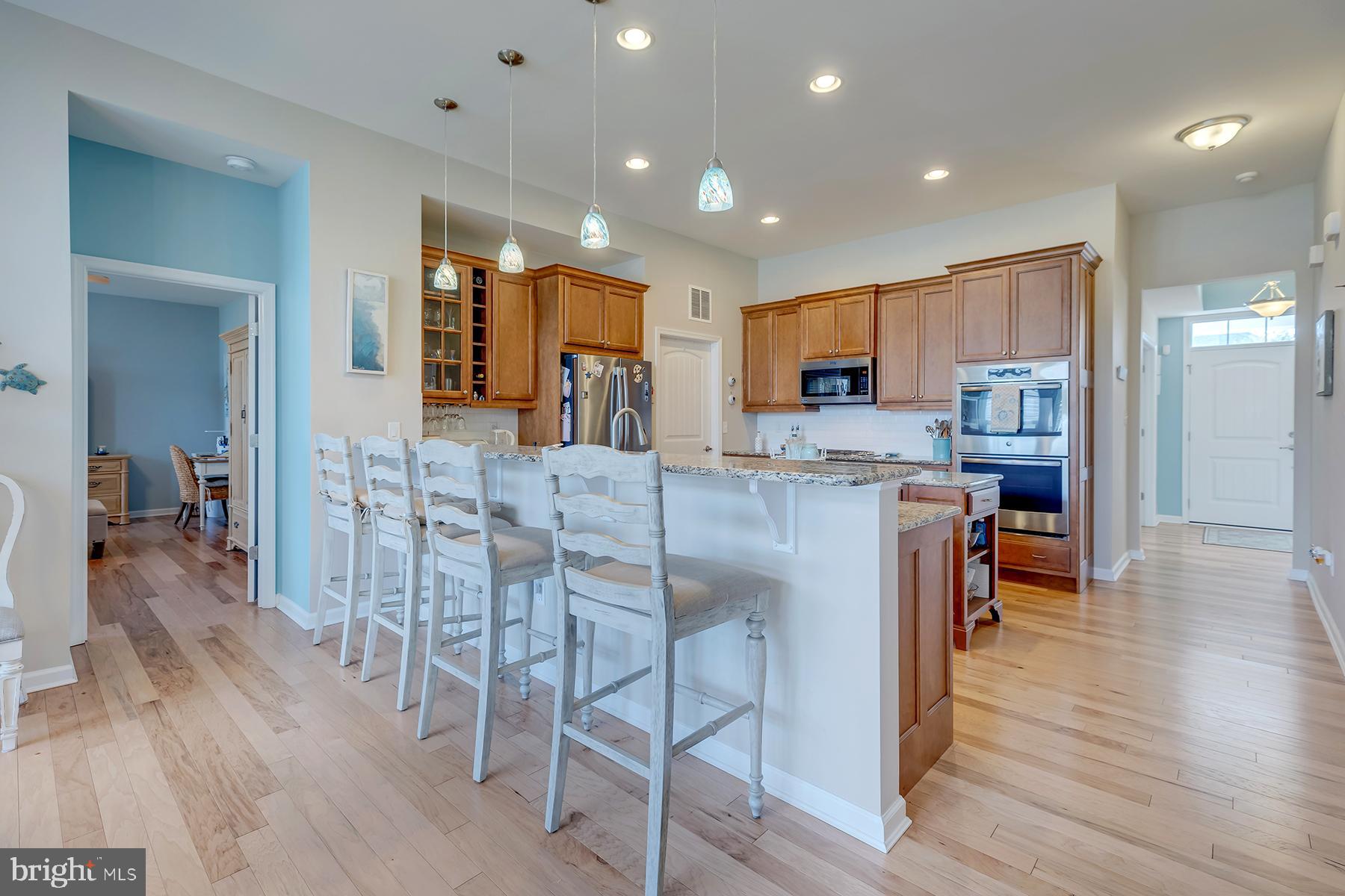 PENINSULA LAKES - Residential