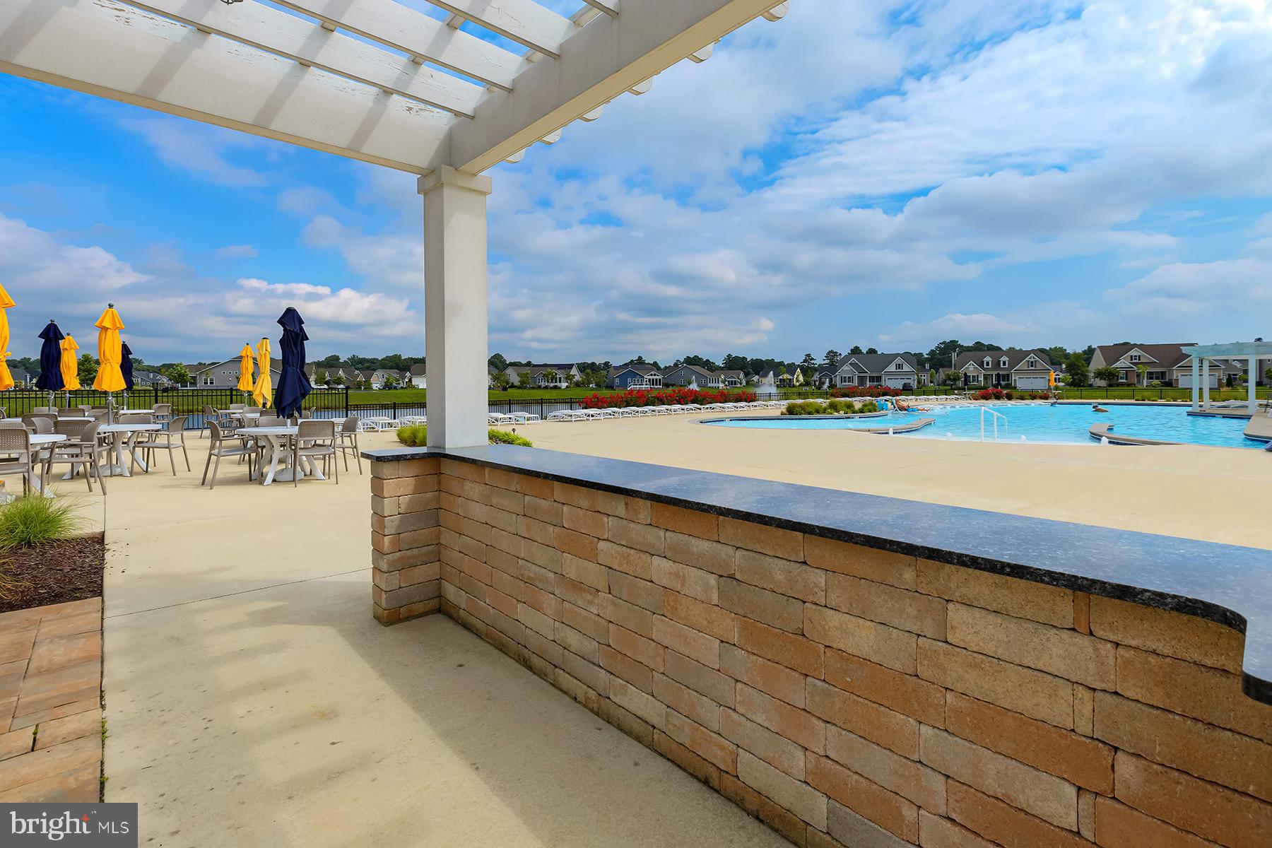 PENINSULA LAKES - Residential