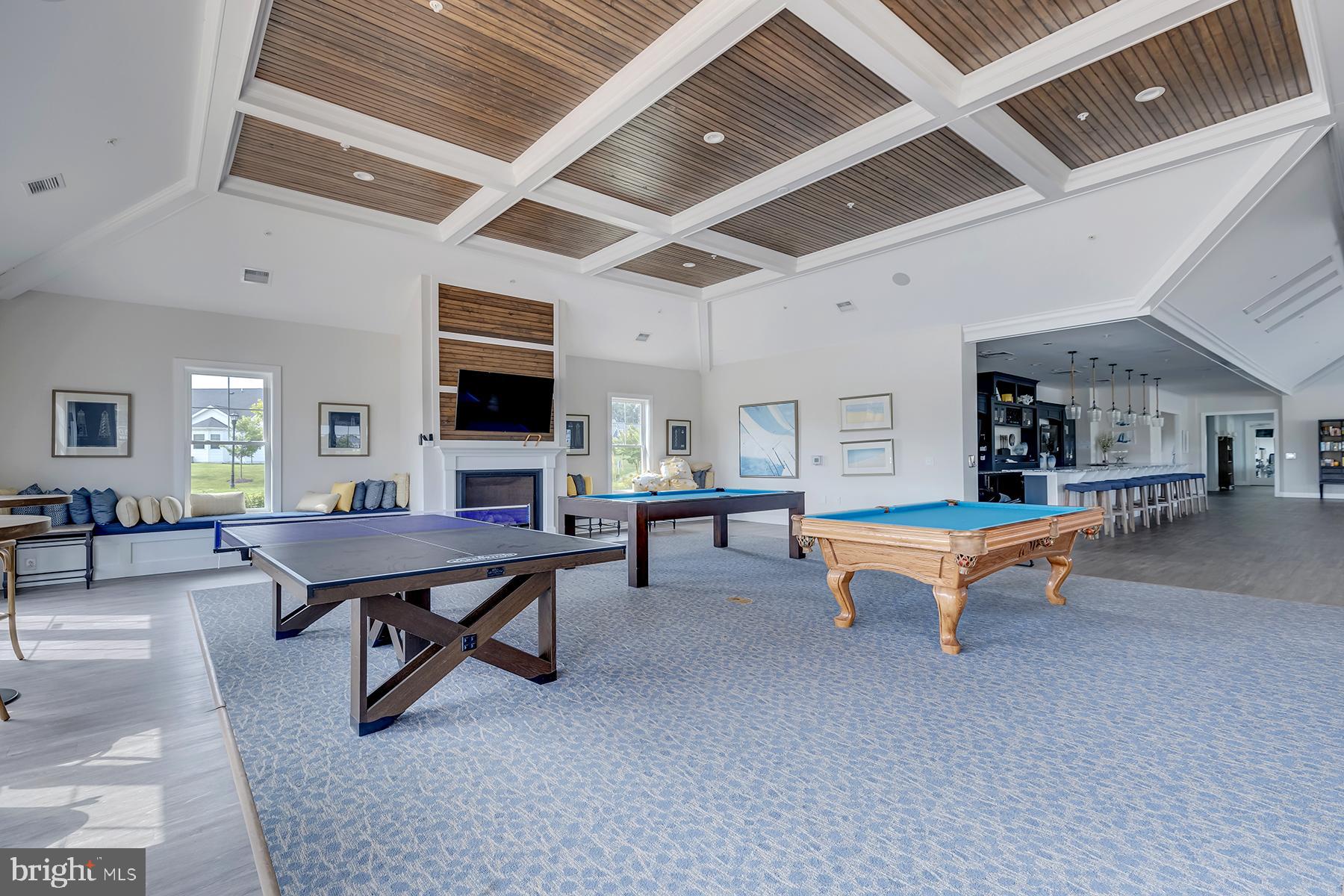PENINSULA LAKES - Residential