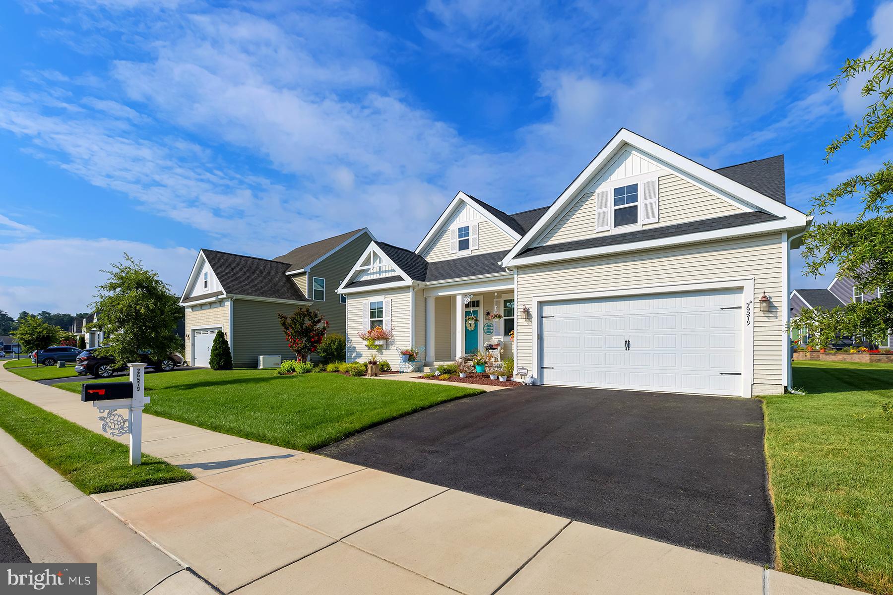 PENINSULA LAKES - Residential