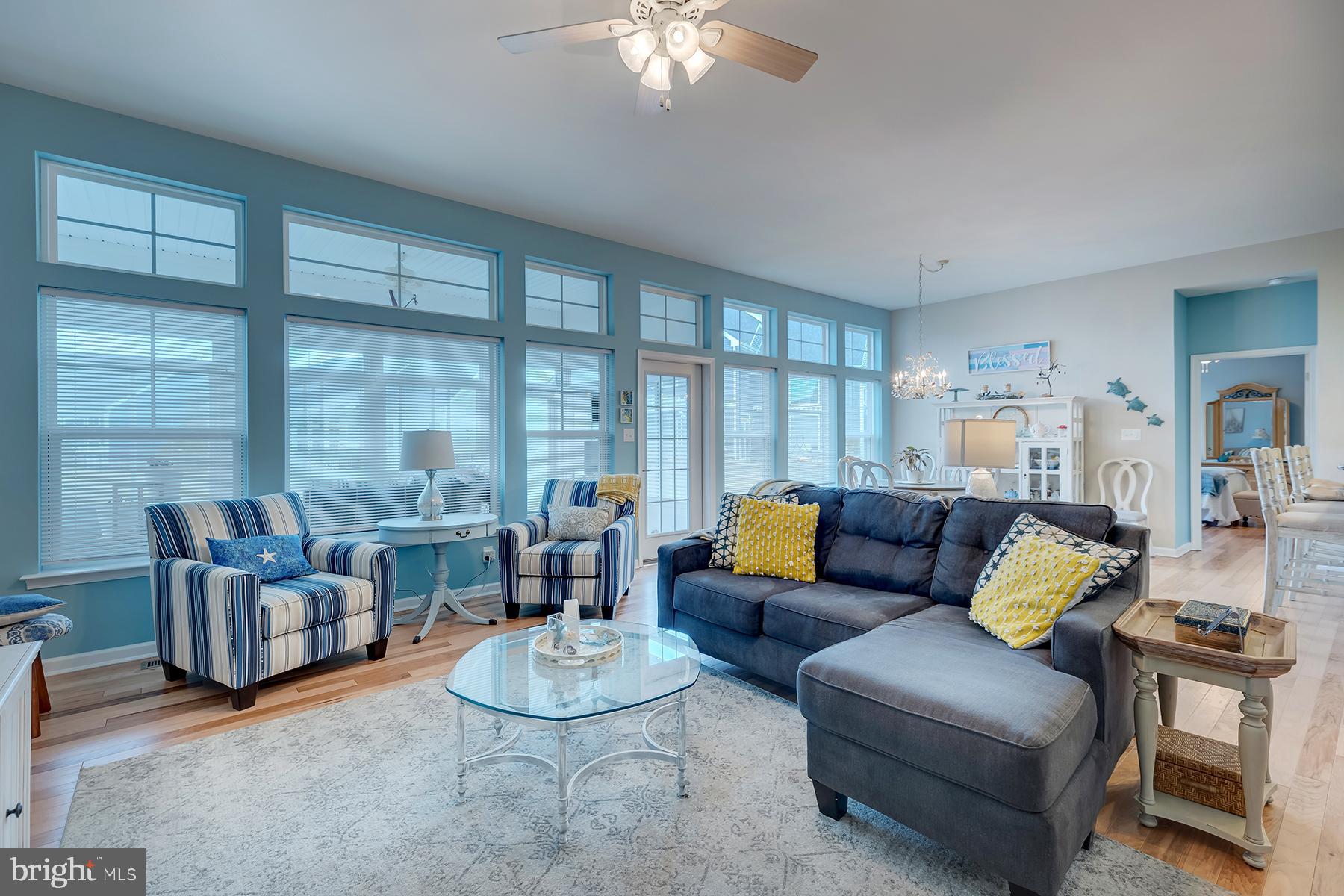 PENINSULA LAKES - Residential