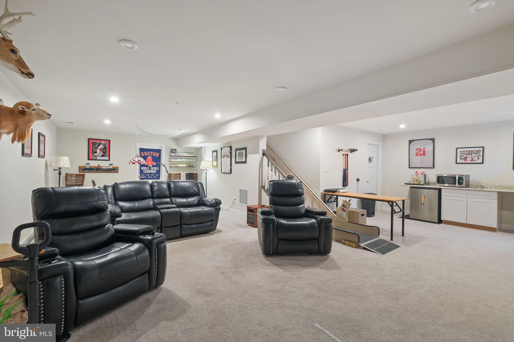 BALLENGER RUN - Residential