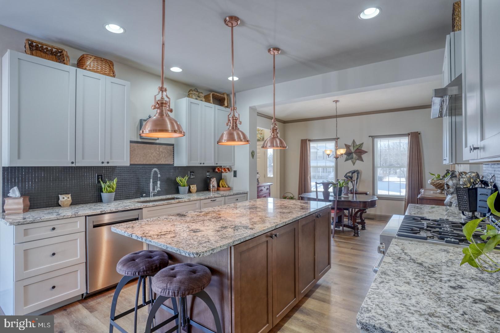 IRISH HILLS - Residential