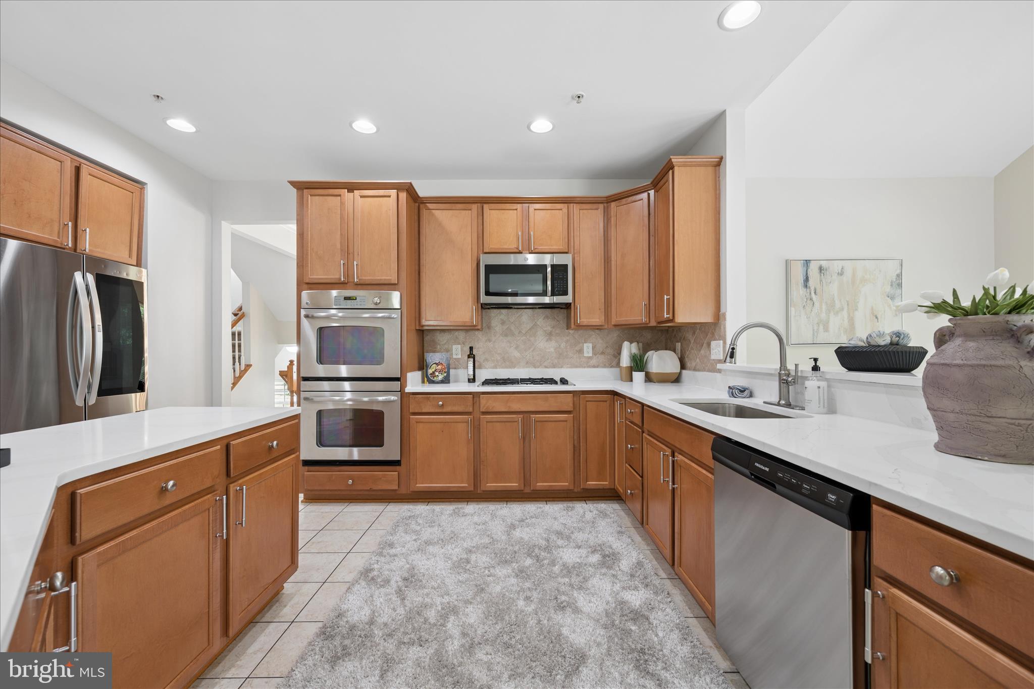 OAK CREEK CLUB GOLF COURSE - Residential