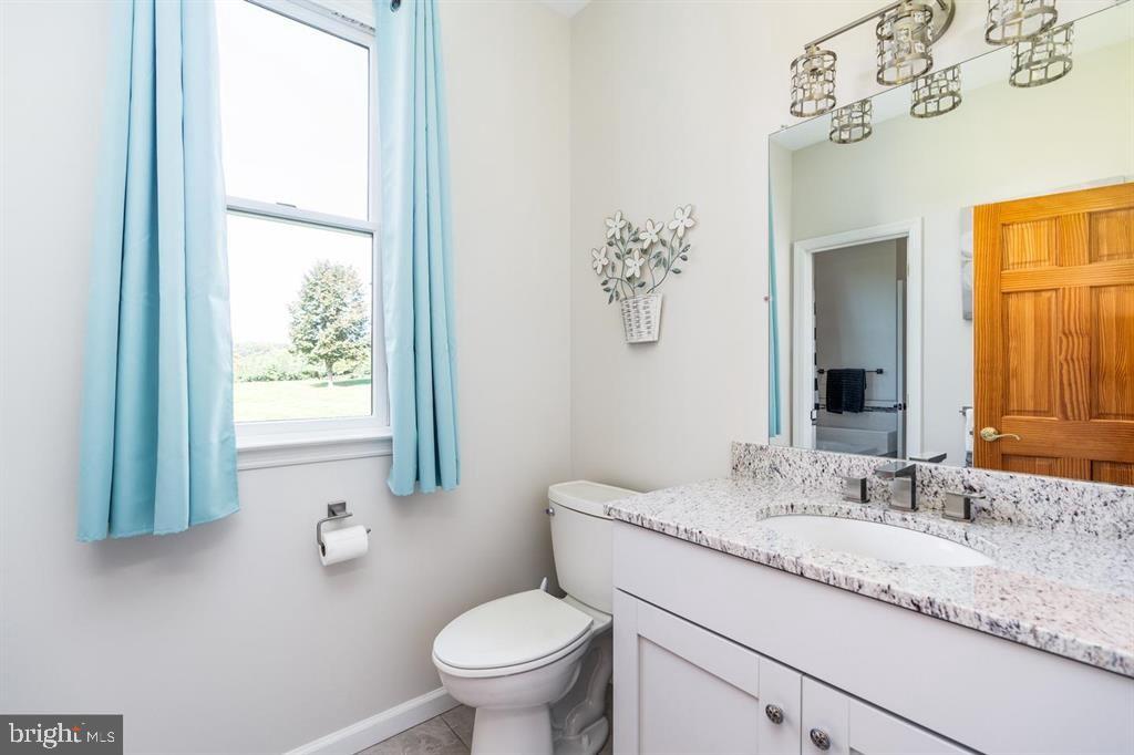 SUNSET POINTE - Residential
