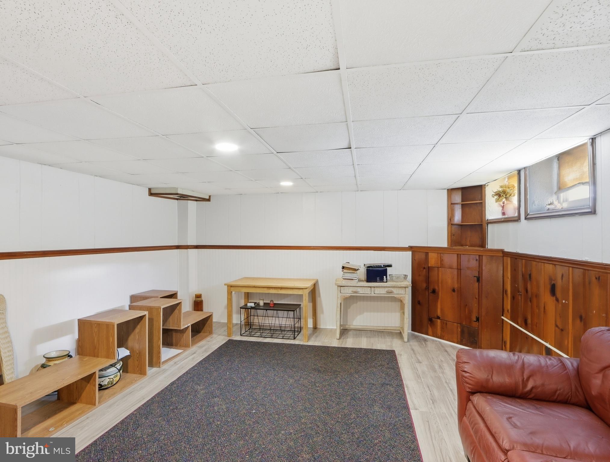 PERRING LOCH - Residential