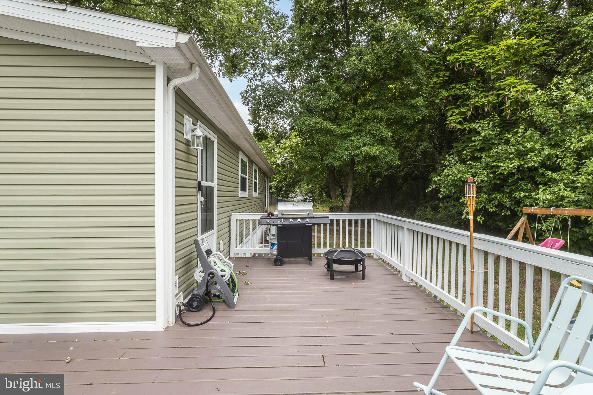 HOLLY VIEW - Residential