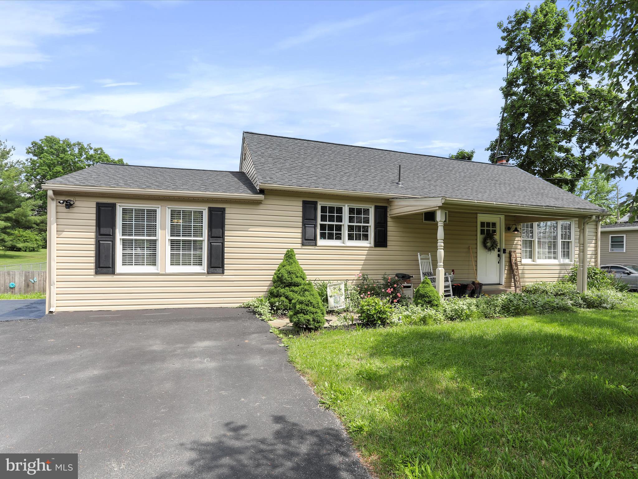 3 bedroom 1 full bath rancher sitting on .46acres in a country setting.  This property has many updates including a new roof in 2023, new heat pump in 2020, and a completely renovated bathroom in 2021,  Laundry on the main level. Large sunken family room.  Large parking pad that will fit up to 8 cars.  Fenced back yard.  unfinished basement.  Move in Ready !!