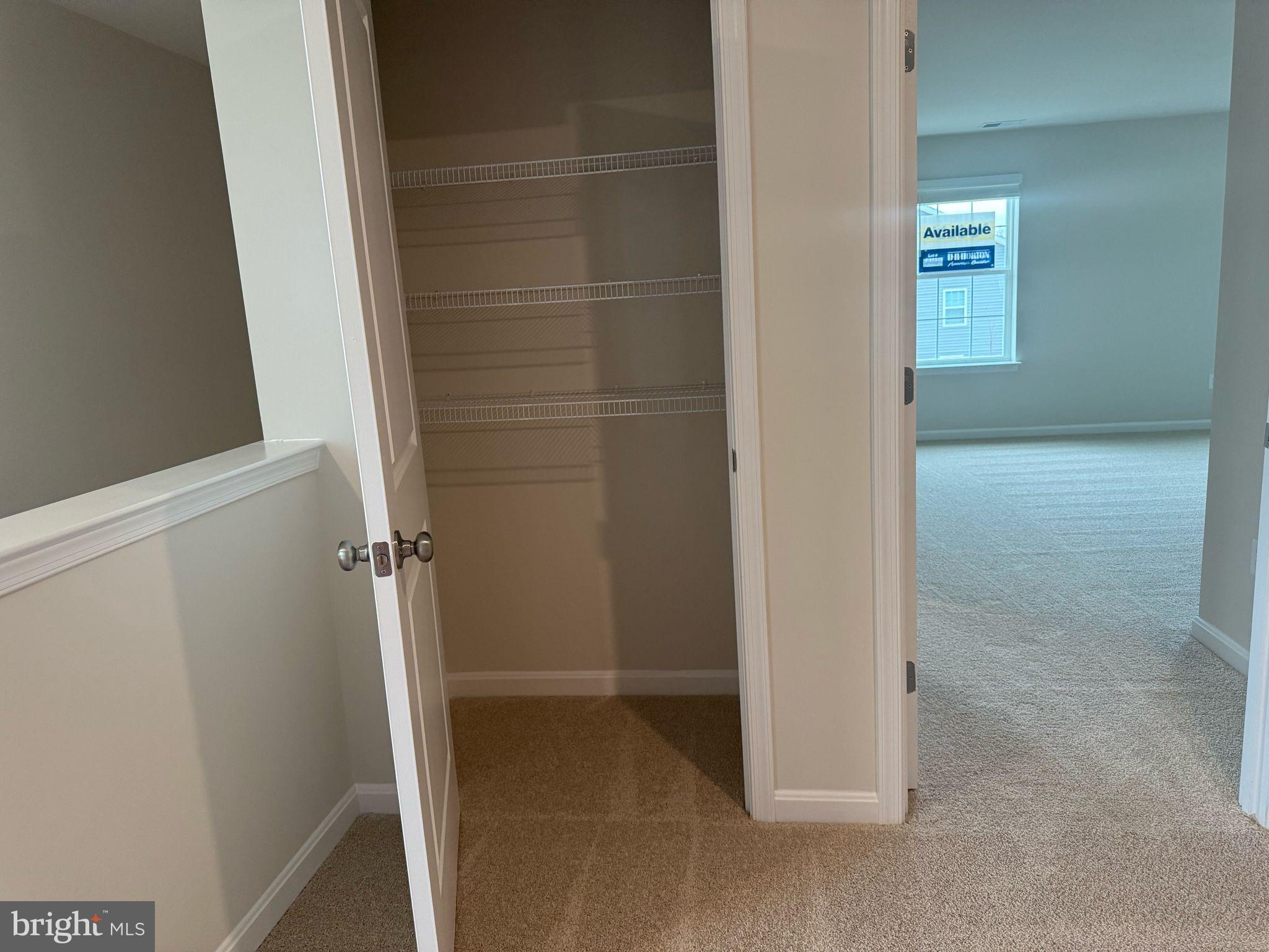 WEST WIND - Residential Lease
