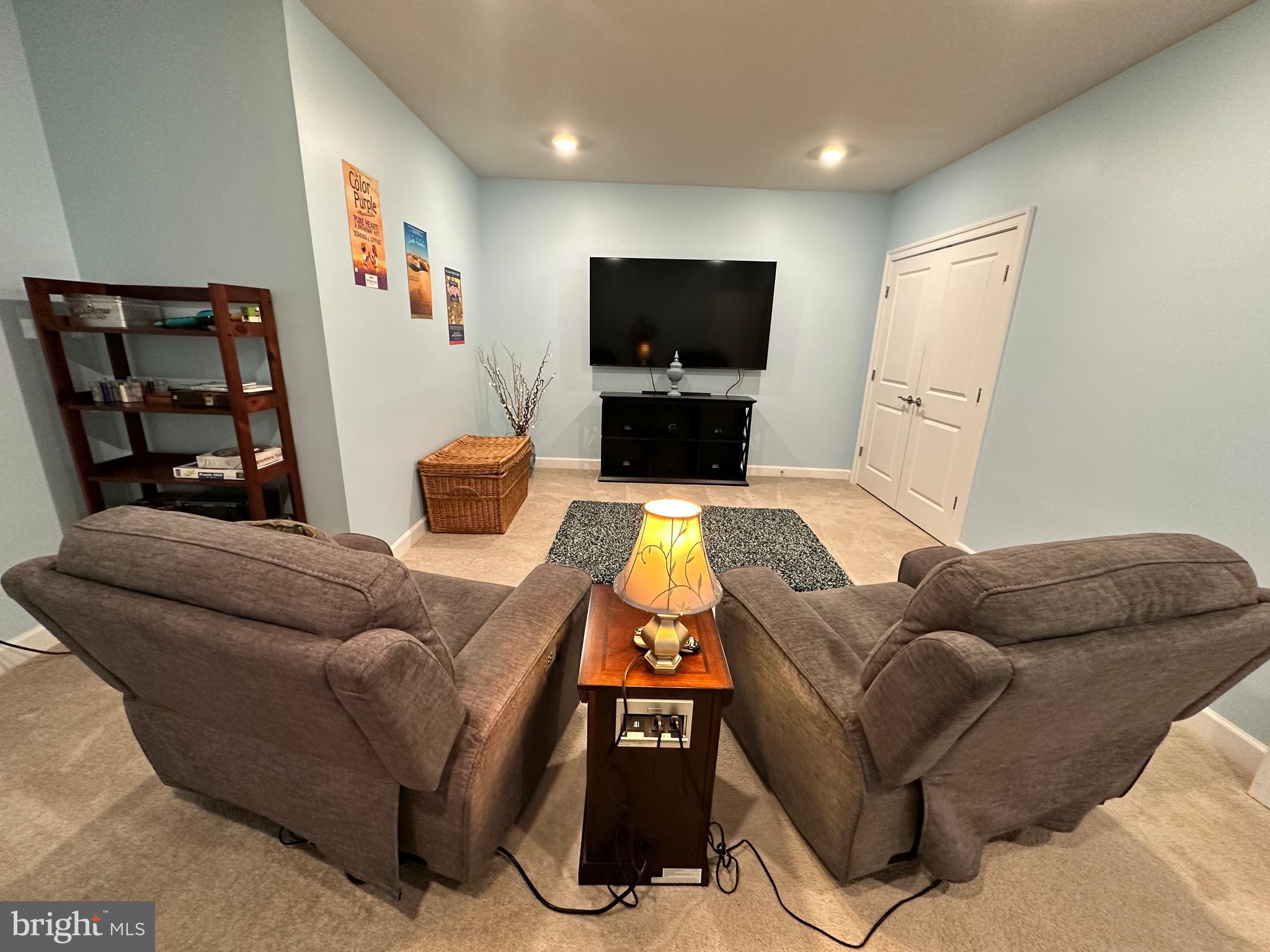 GLENBURY ESTATES - Residential