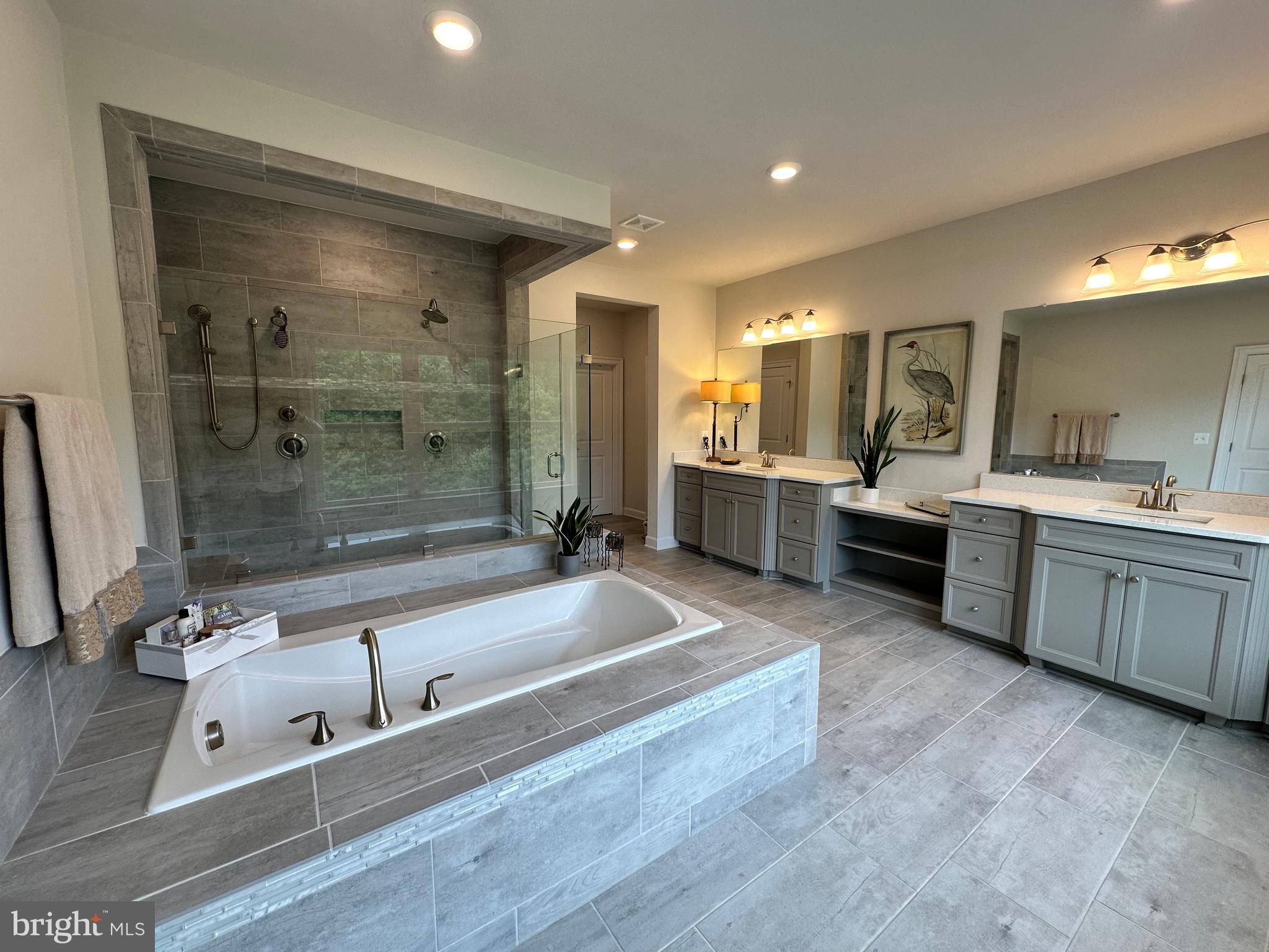 GLENBURY ESTATES - Residential
