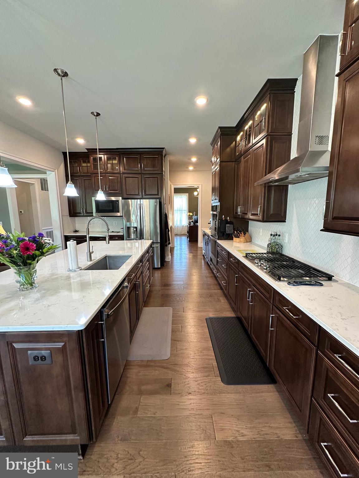 GLENBURY ESTATES - Residential