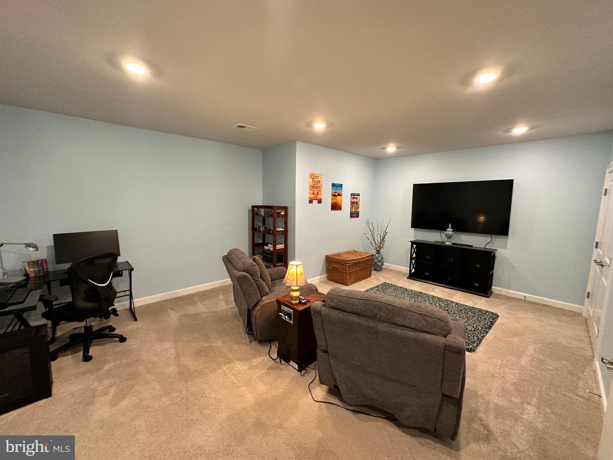 GLENBURY ESTATES - Residential