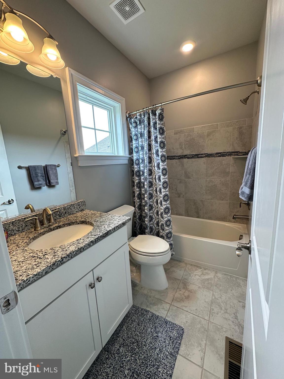GLENBURY ESTATES - Residential