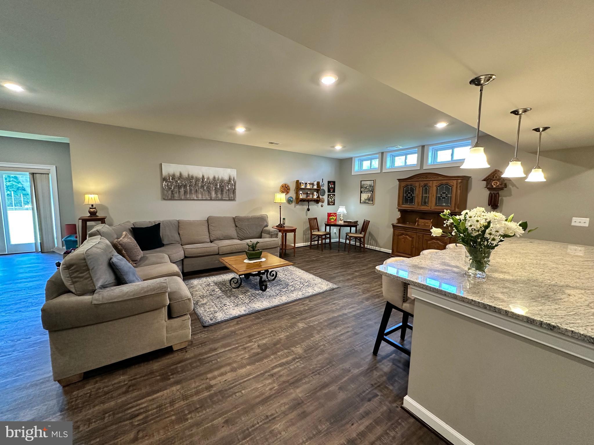 GLENBURY ESTATES - Residential