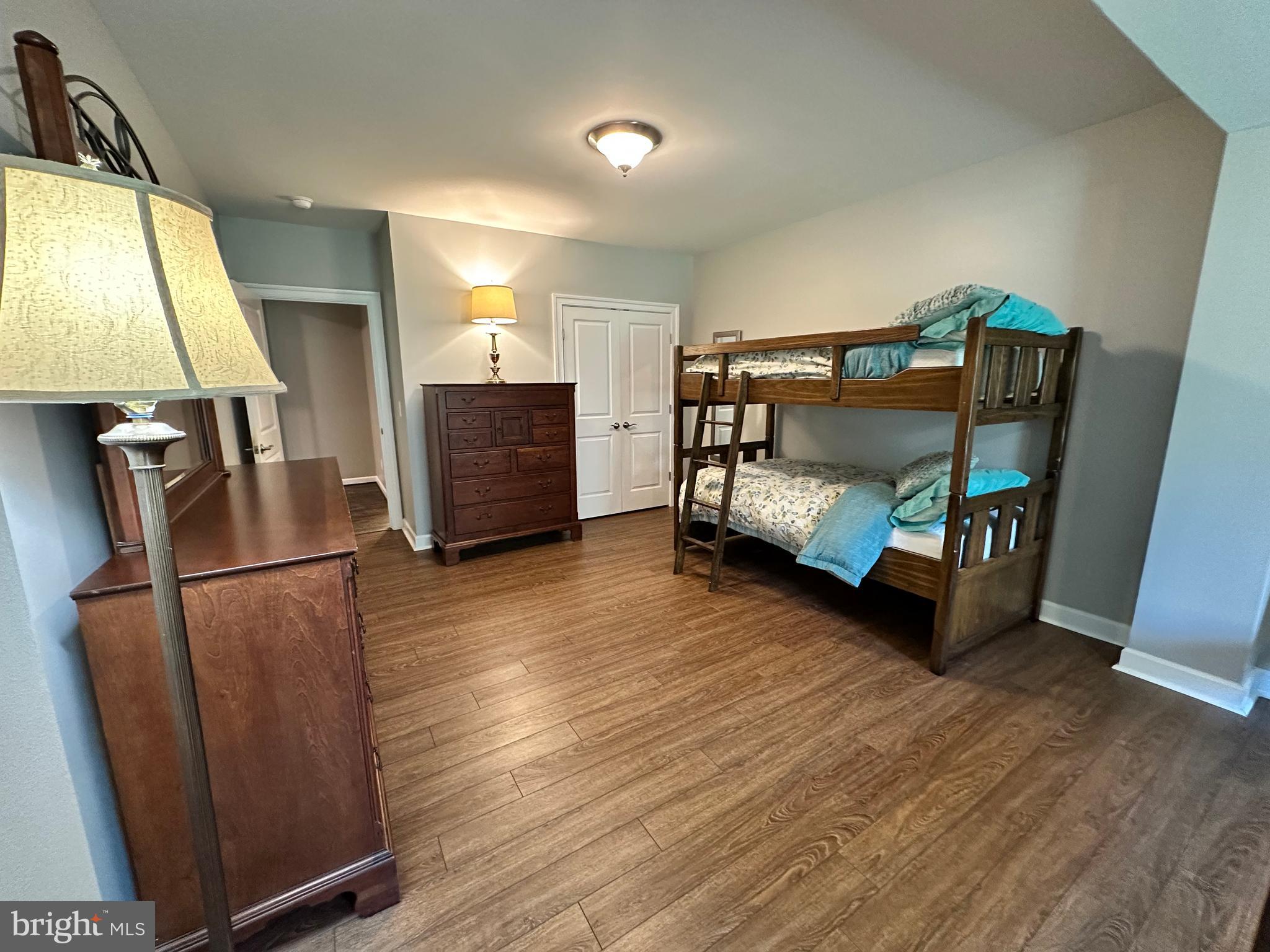 GLENBURY ESTATES - Residential