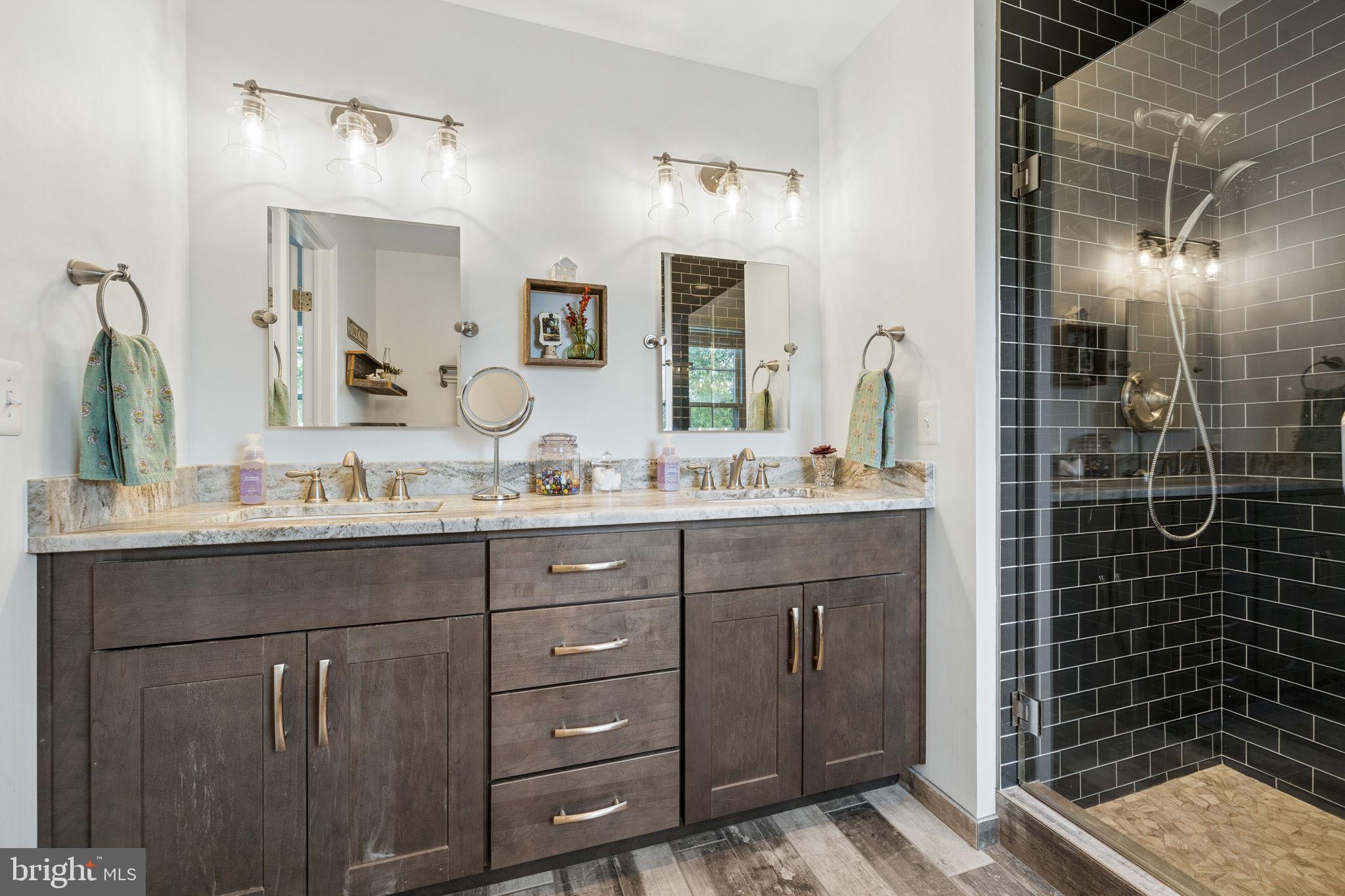 ROCKY RUN - Residential