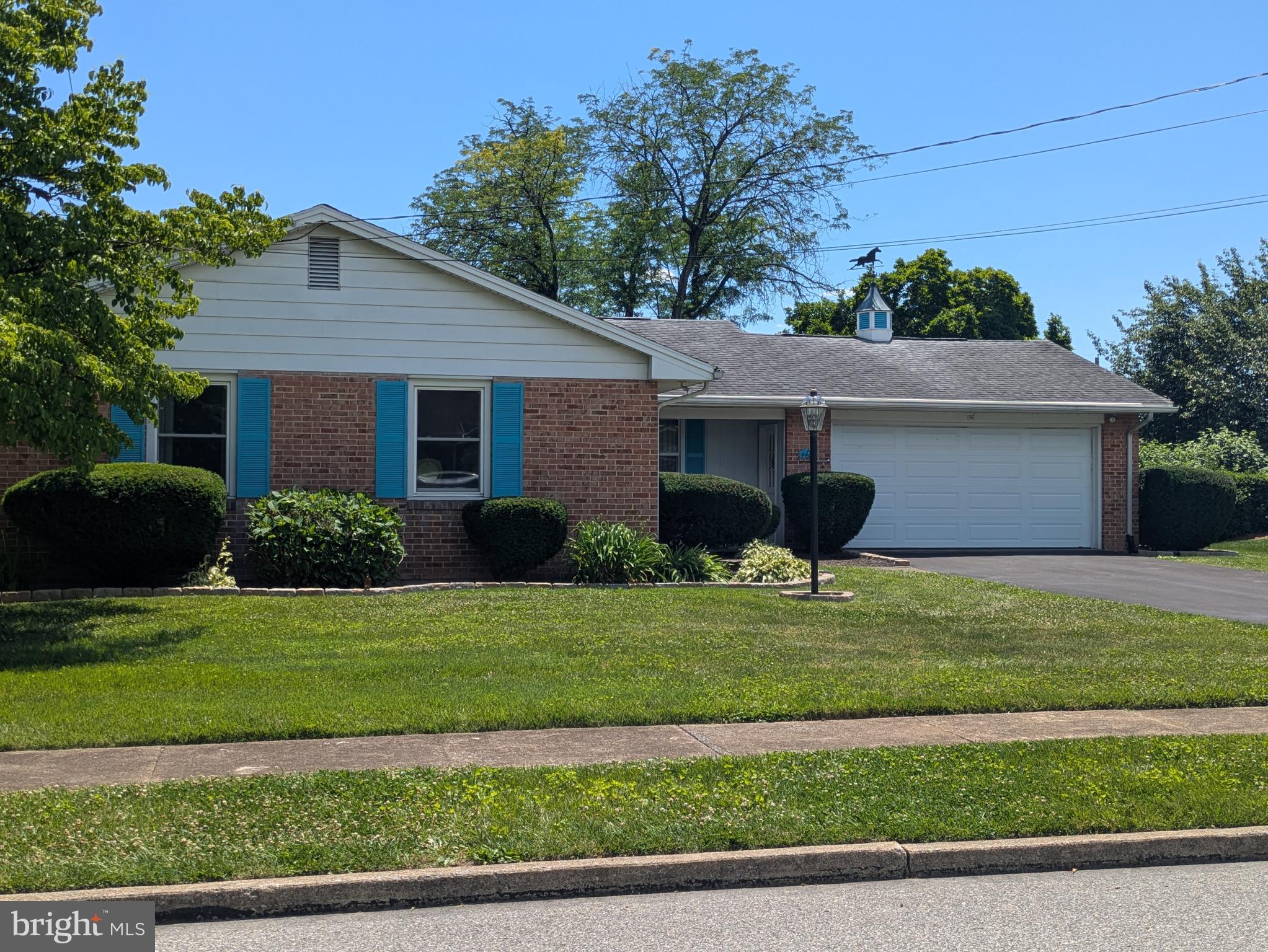 OAKWOOD PARK - Residential