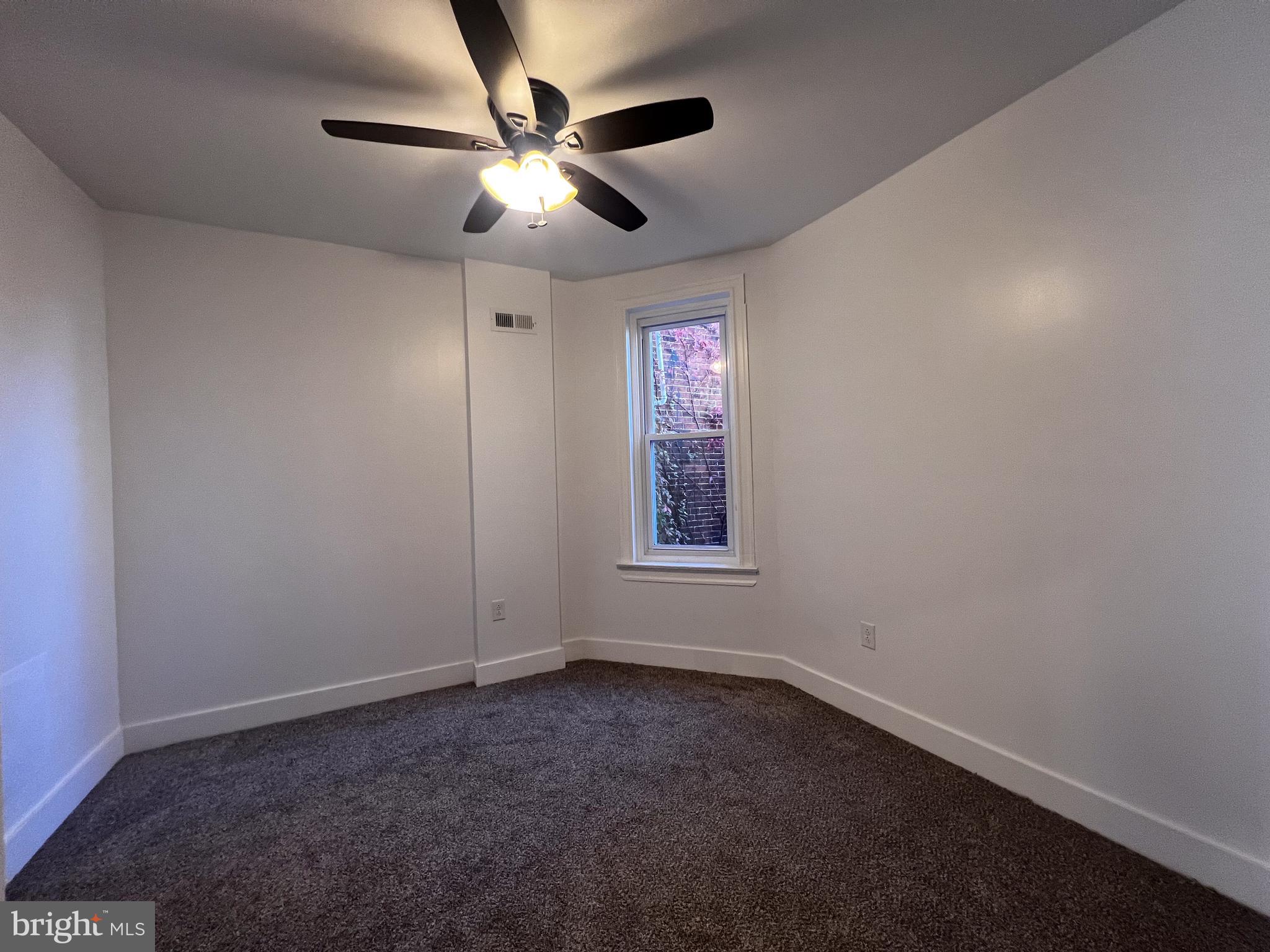 PHILADELPHIA (WEST) - Residential