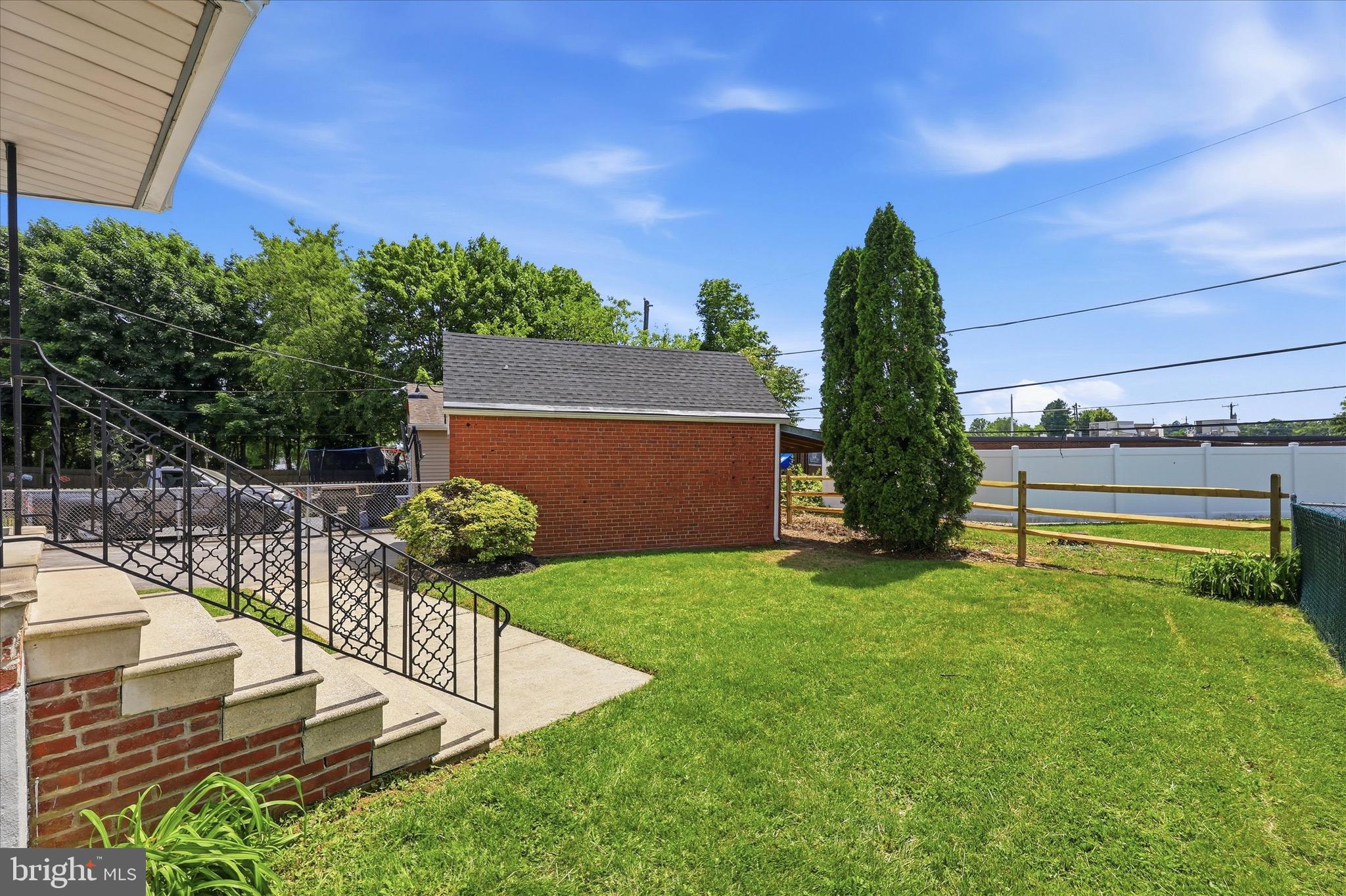 MARPLE GARDENS - Residential