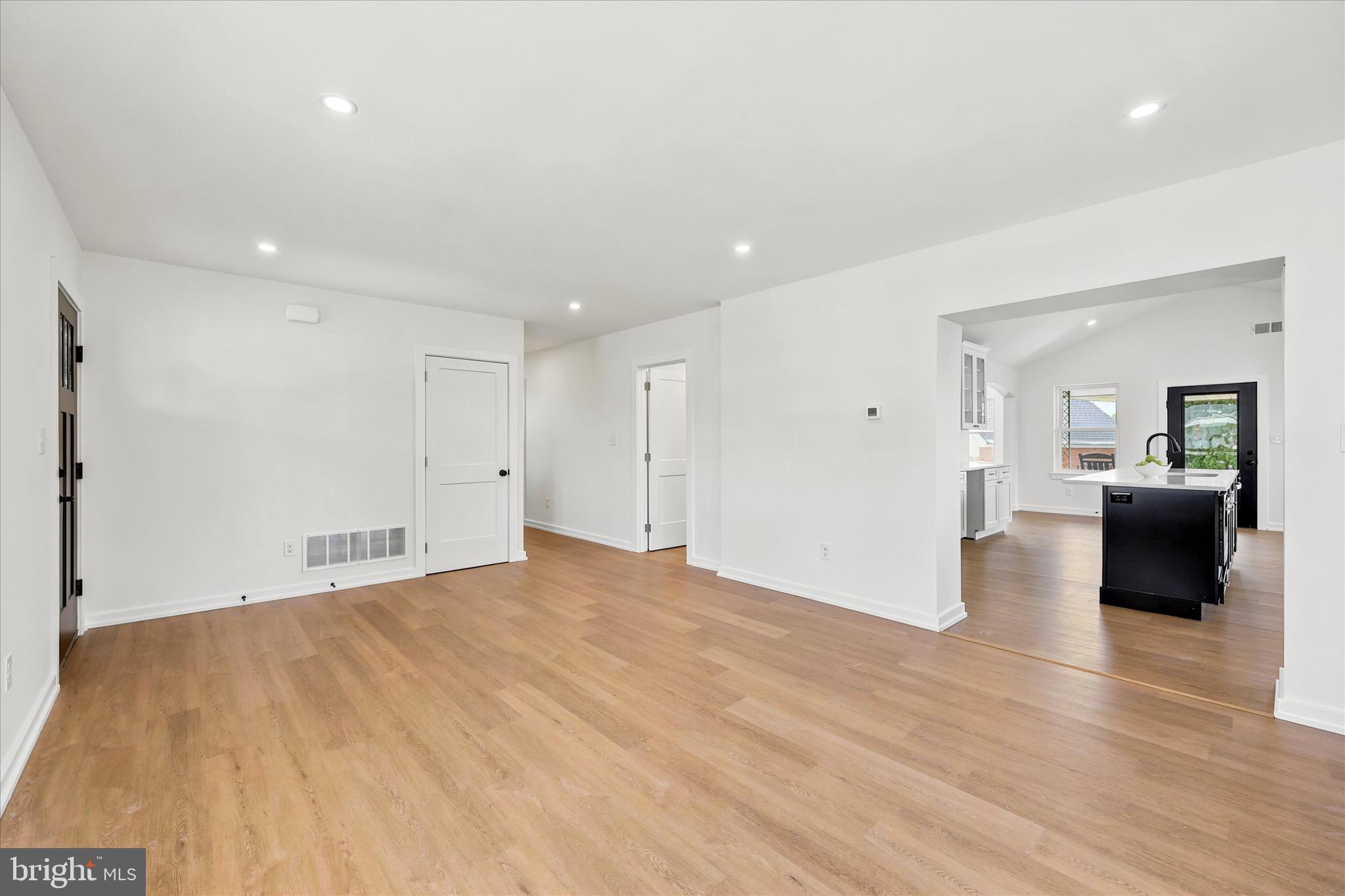 MARPLE GARDENS - Residential