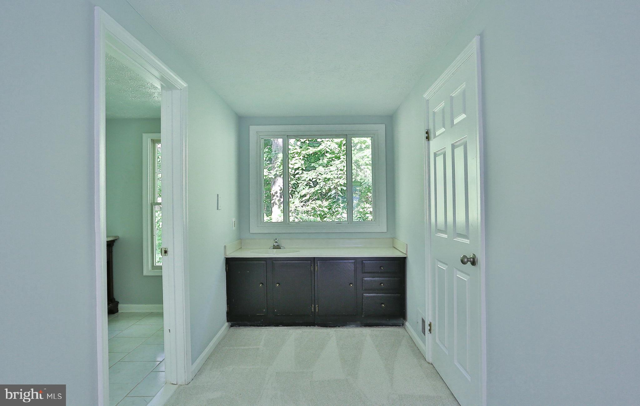 COUNTRY CLUB LAKE - Residential