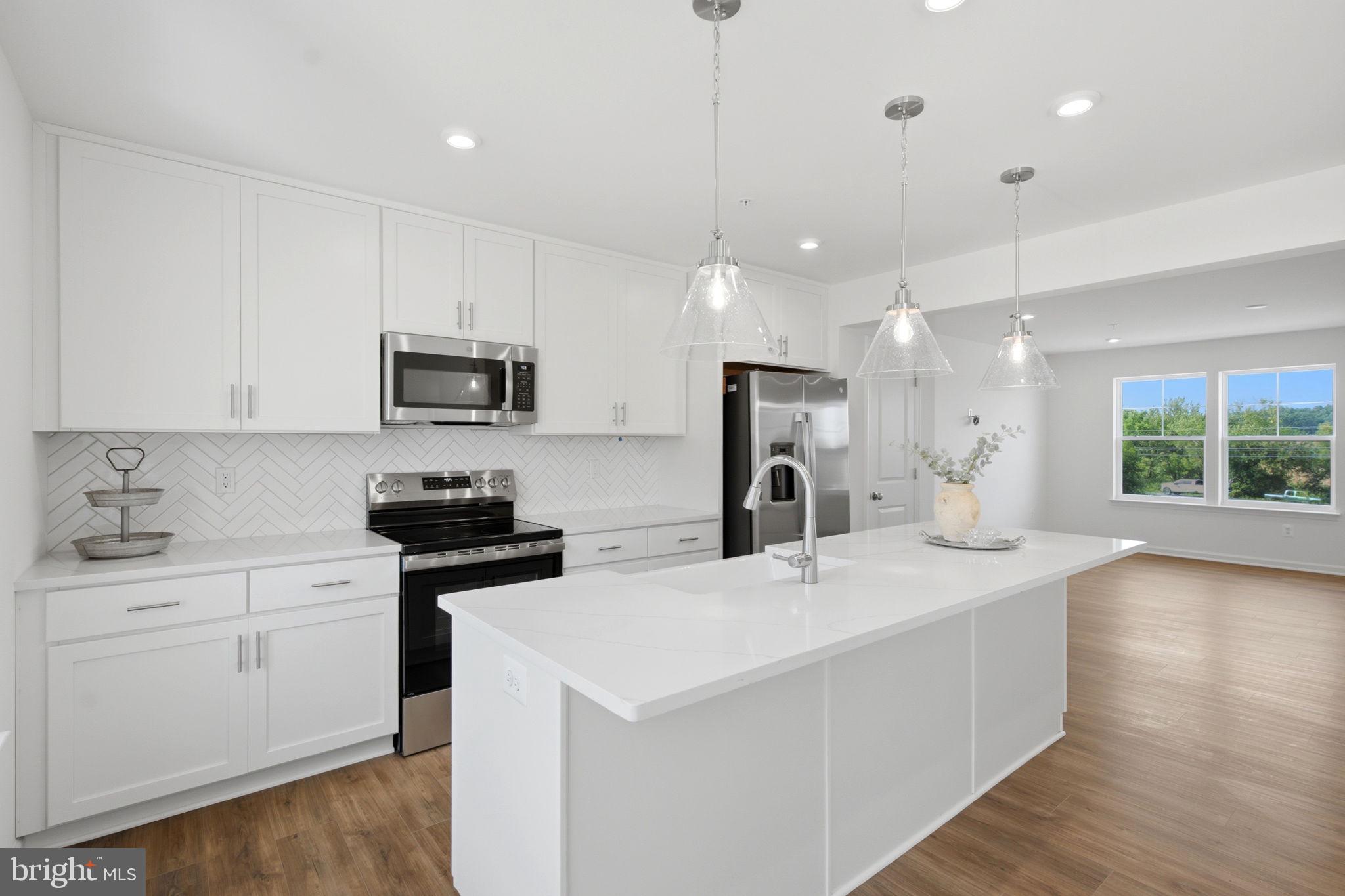 TABLE ROCK TERRACE - Residential