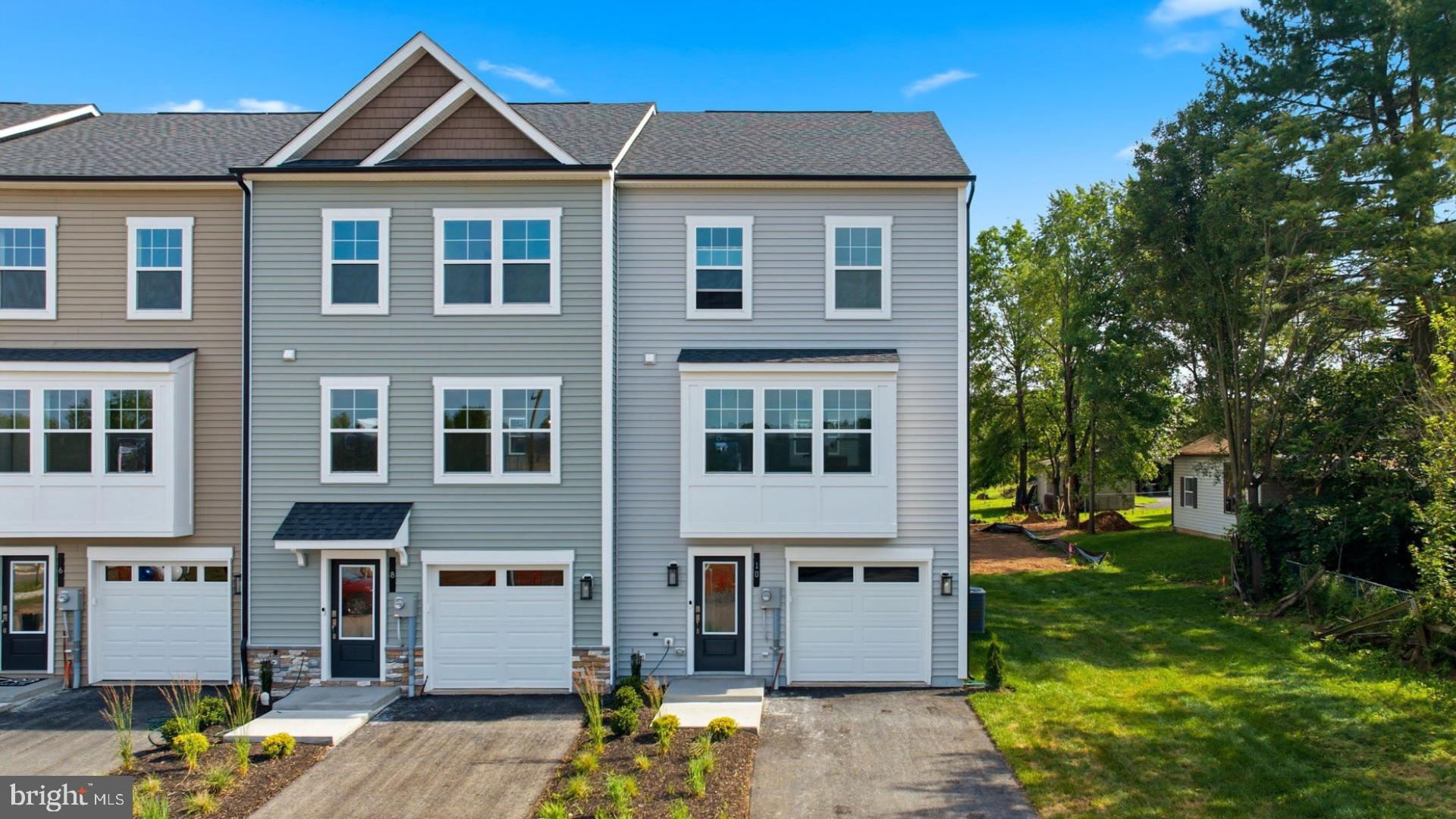 TABLE ROCK TERRACE - Residential