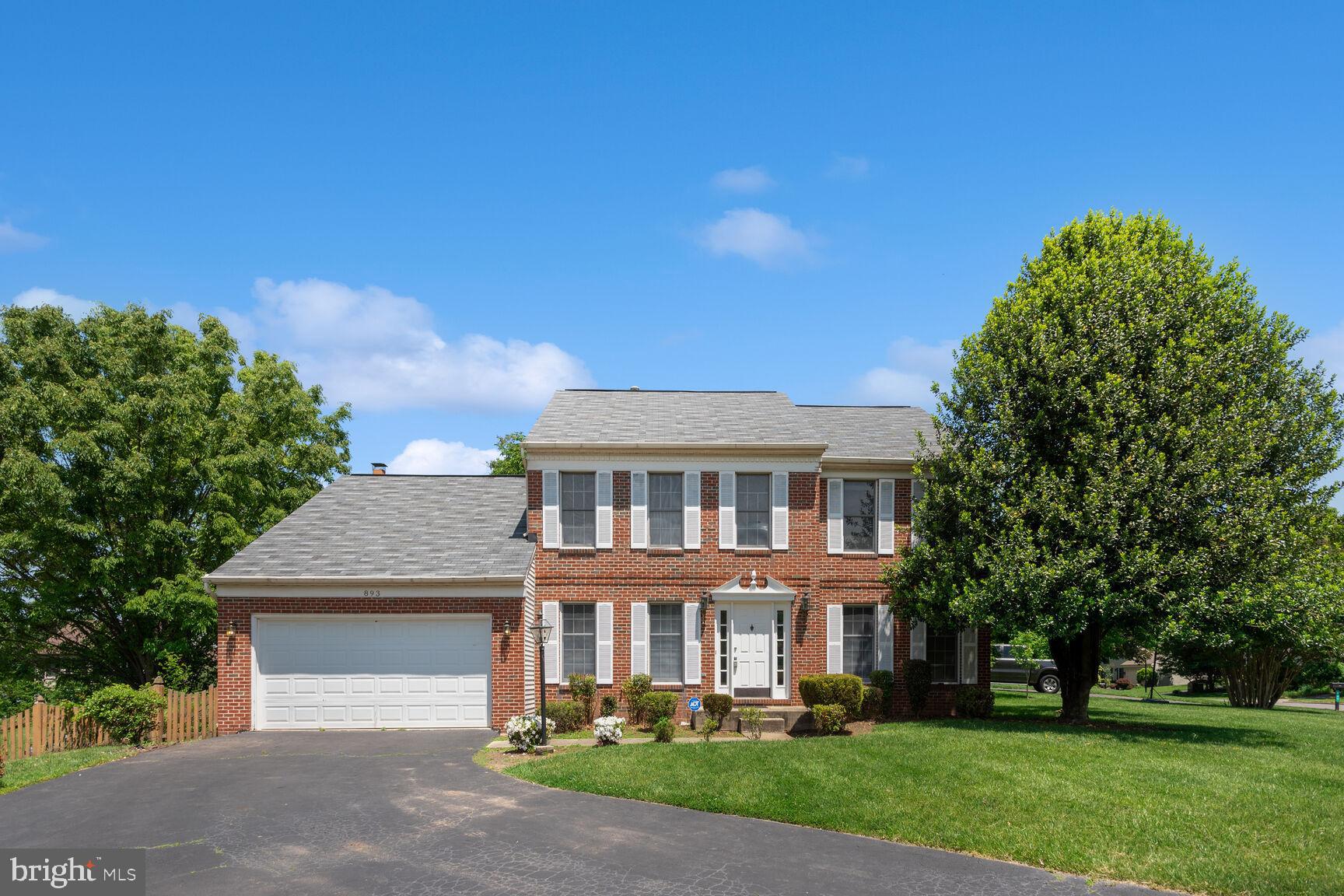 PROPERTY IS RENTED, NOT ACCEPTING SHOWINGS. 

**Please note: though there is no HOA for this community it is within the city limits of Herndon which does NOT allow commercial vehicles or trailers parked on the driveway or streets**. 

LANDLORD REQUESTS ALL APPLICANTS SEE PROPERTY IN PERSON PRIOR TO APPLYING.

Landlord is not accepting pets.

Nice brick colonial offering good commuter options, only minutes from Rt 28 and the 267 Toll road. Roomy floor plan boast large eat-in kitchen adjacent to the family room with a vaulted ceiling and attractive brick wood burning fireplace. Deck just off family room. Laundry room conveniently located just off the kitchen. The library/den offers privacy for anyone working from home (Fios available). 3 good sized upper level secondary bedrooms, plus a huge primary suite boasts a large walk-in closet, two separate sinks, shower and soaking tub. Finished walk-out basement great room with full bath, and one other finished room. 

Apply online via RentSpree, minimum credit score of 650 to be considered, all tenants 18+years must apply.  Thank you for your interest.  Listing information deemed to be accurate, though not guaranteed.