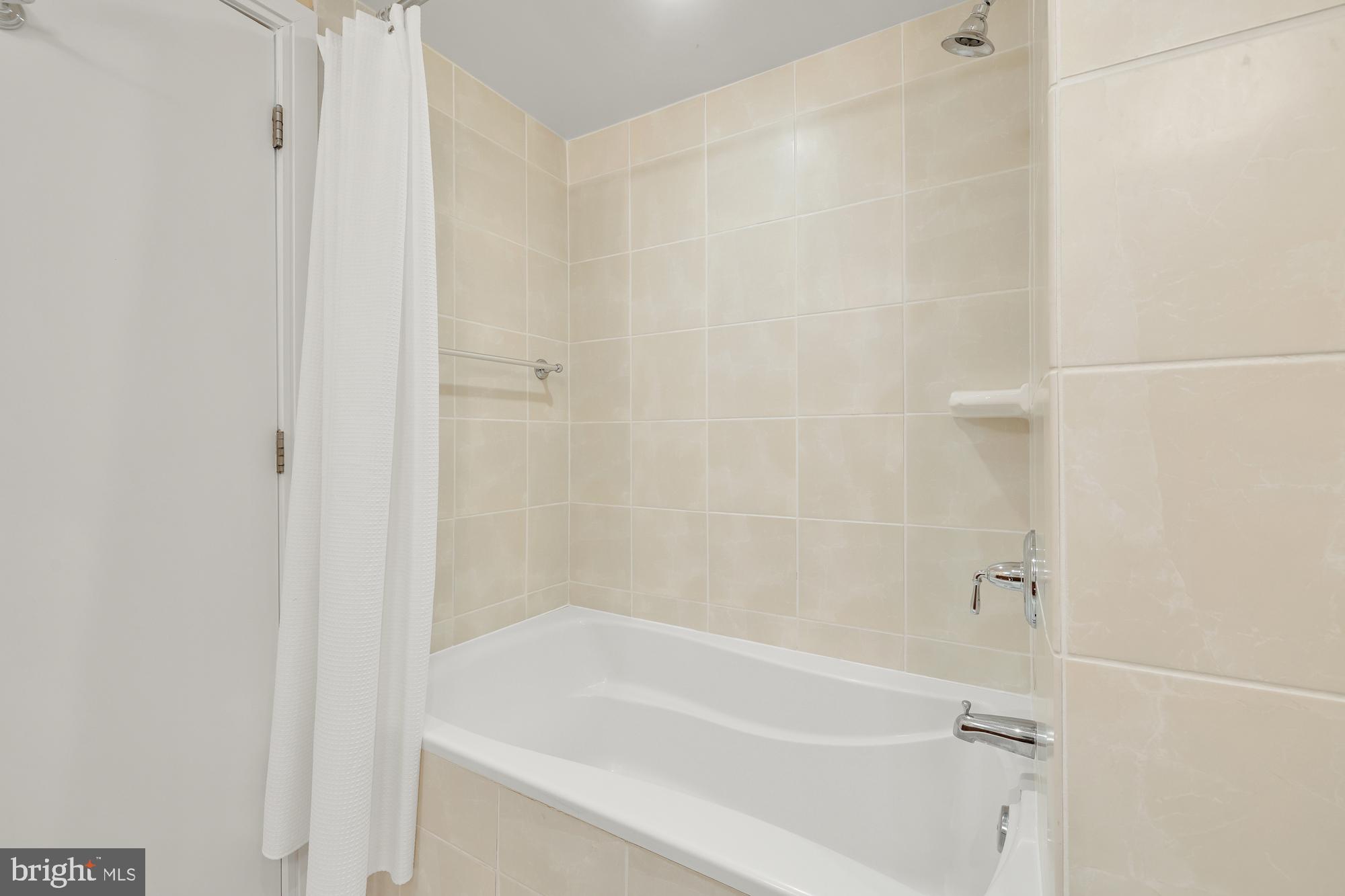ADAGIO - Residential