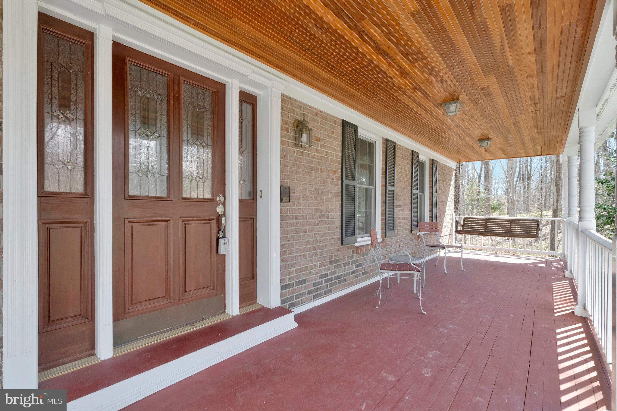 SURREY ACRES - Residential