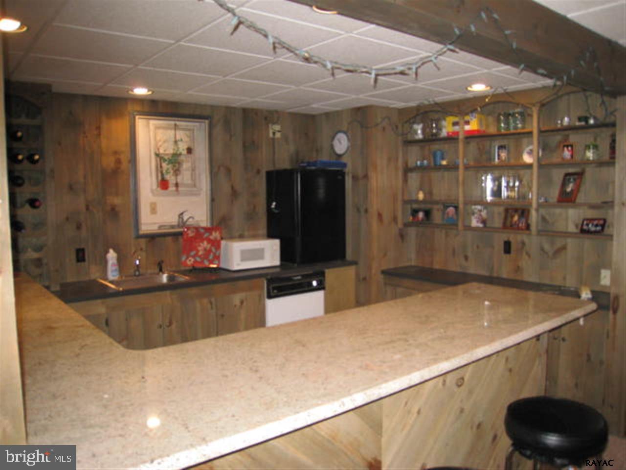 PENN OAKS - Residential