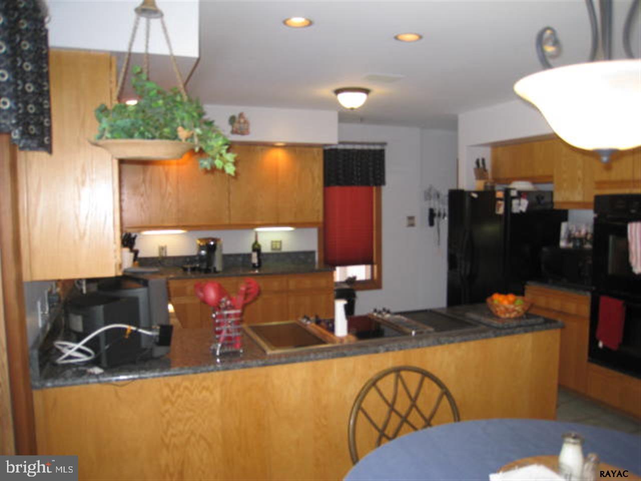 PENN OAKS - Residential