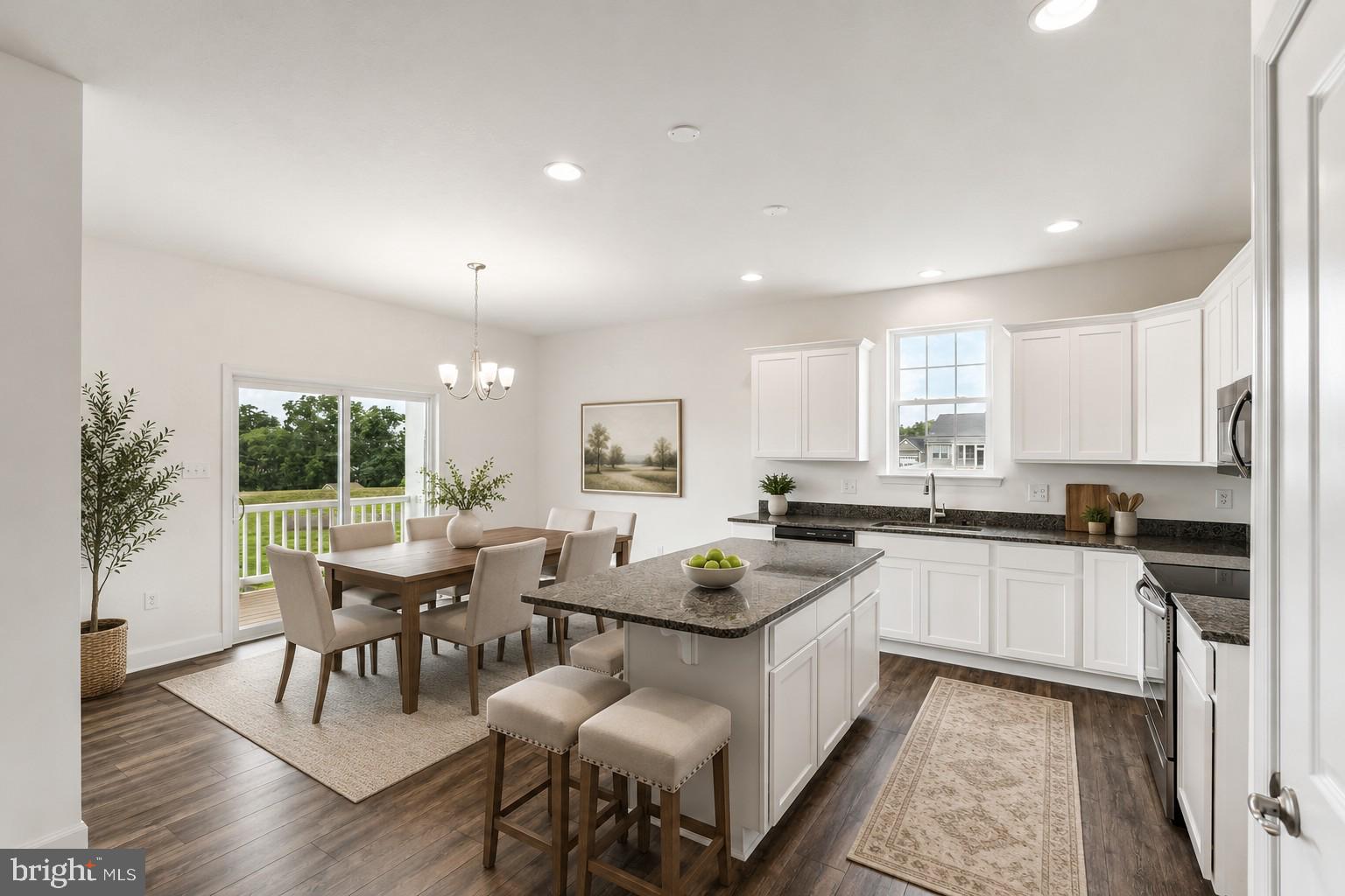 KINGS COURT AT BROWNSTONE - Residential