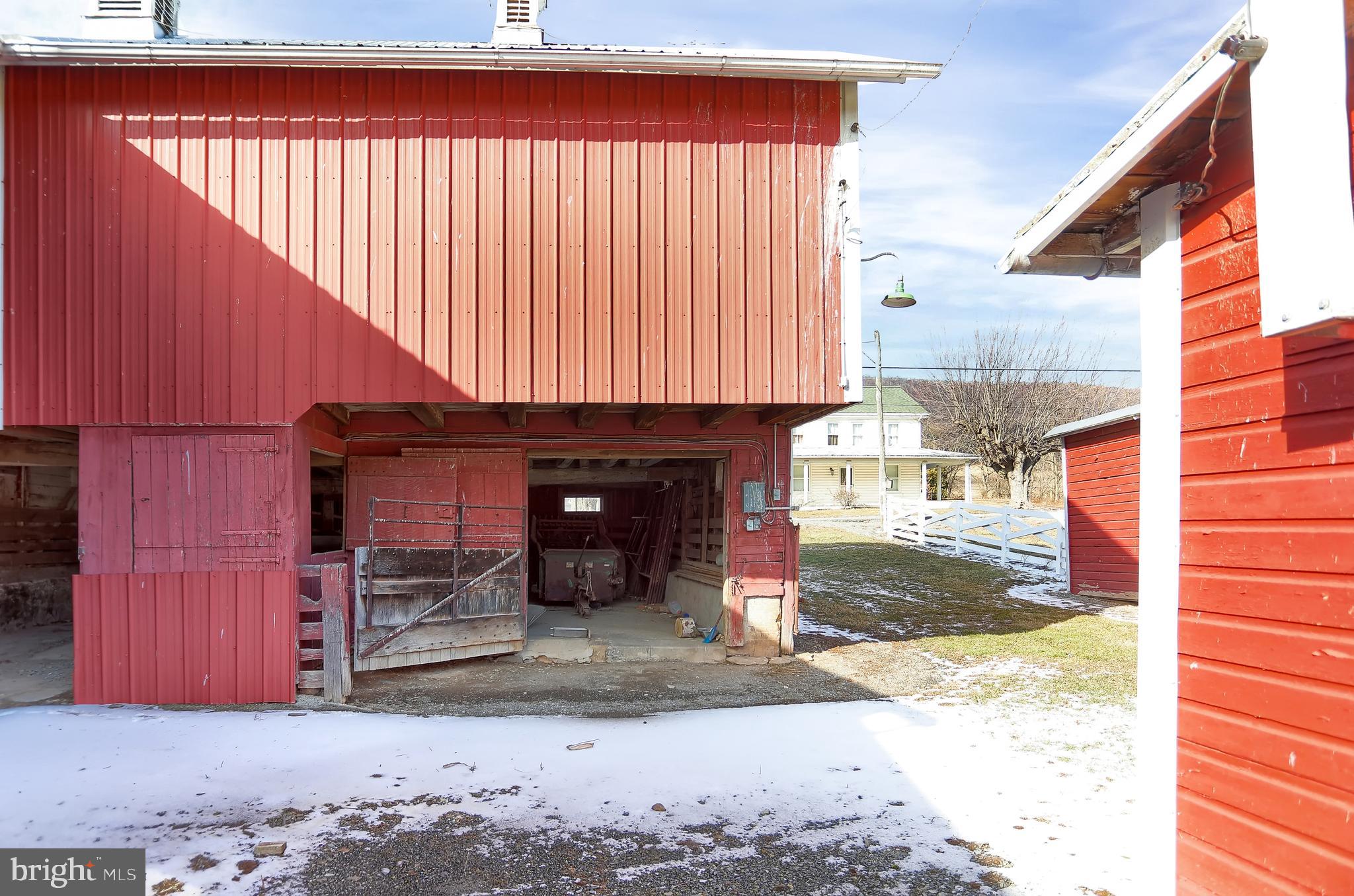 PERRY COUNTY - Farm