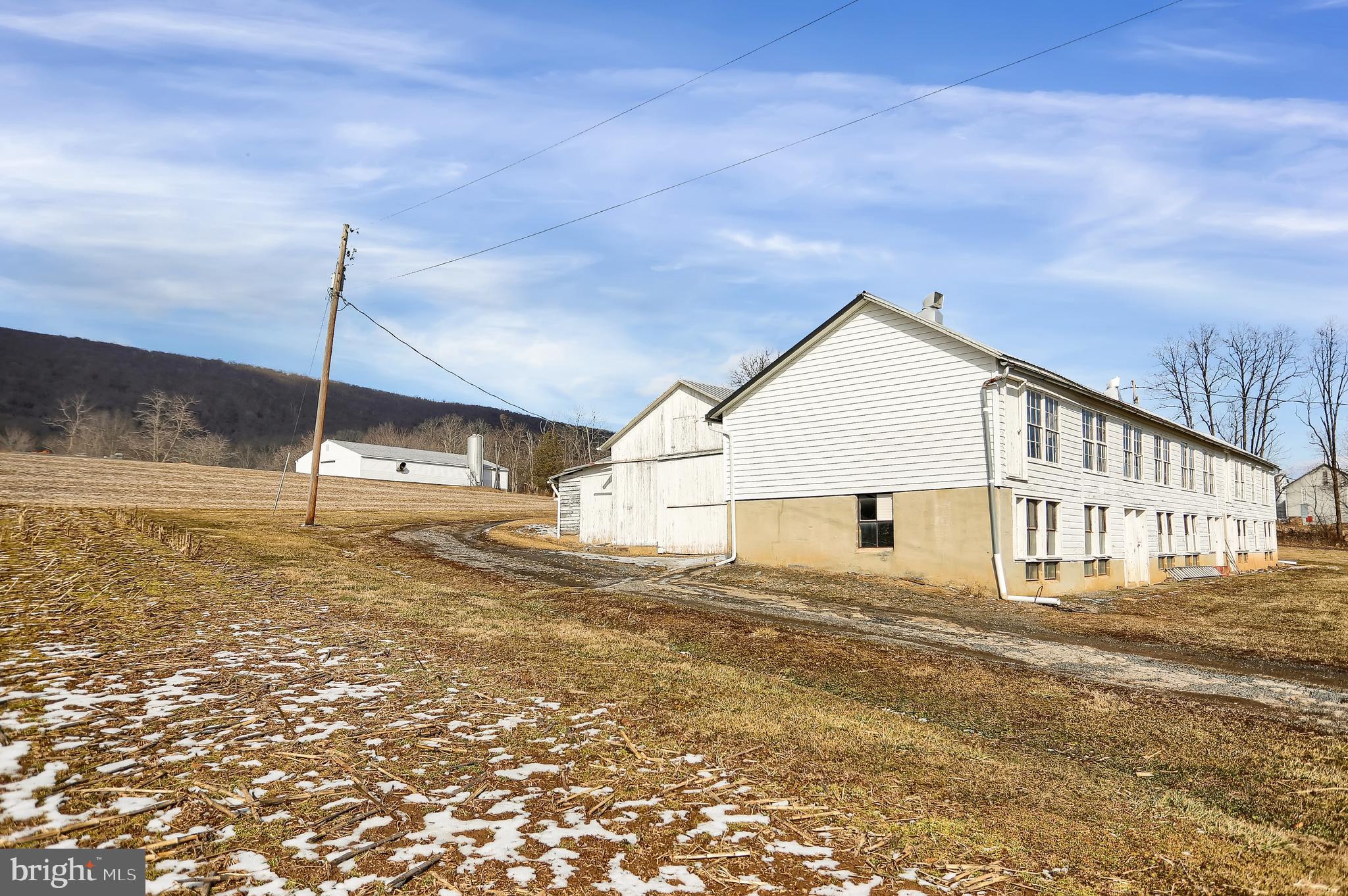 PERRY COUNTY - Farm