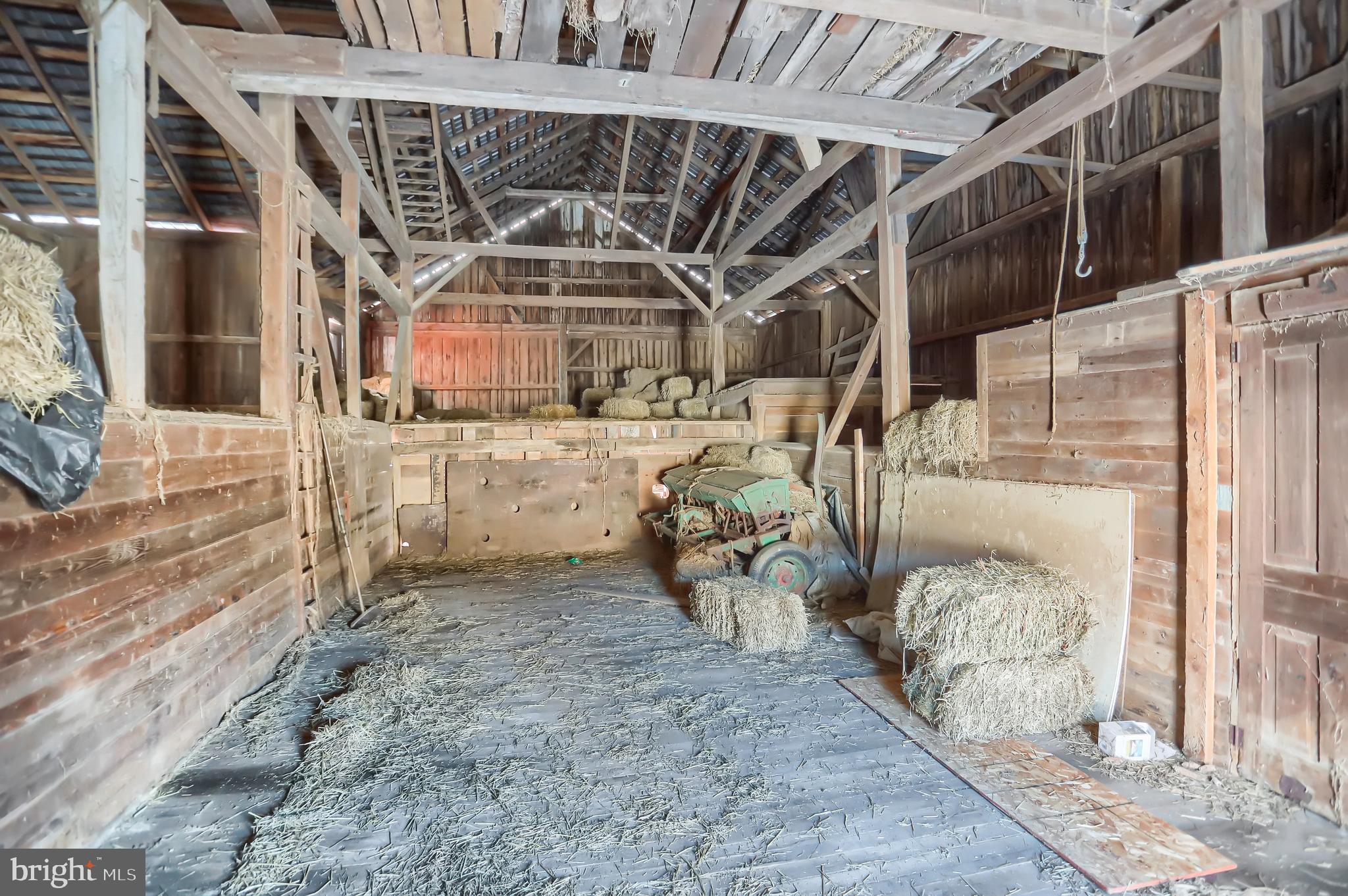 PERRY COUNTY - Farm