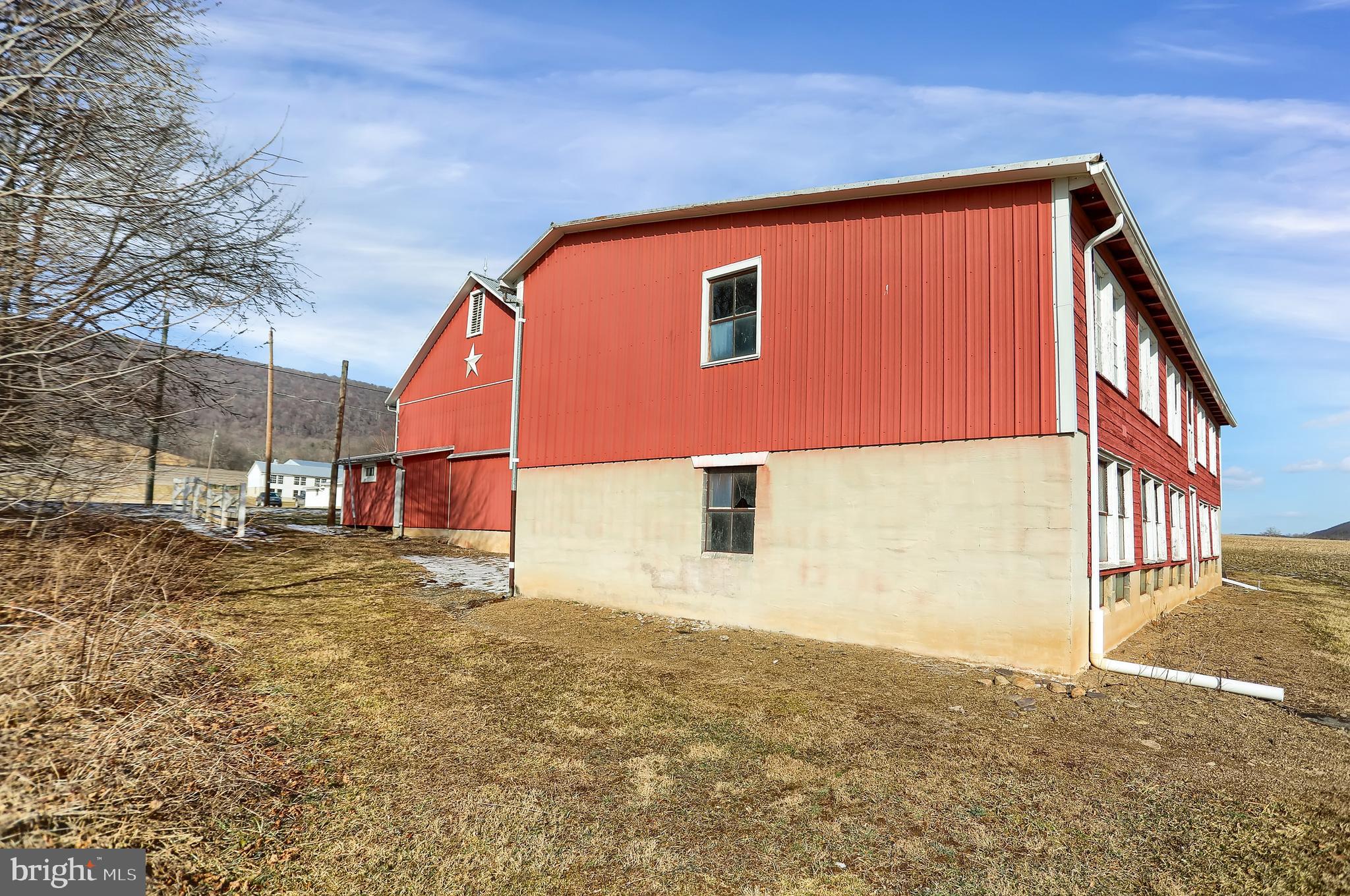PERRY COUNTY - Farm